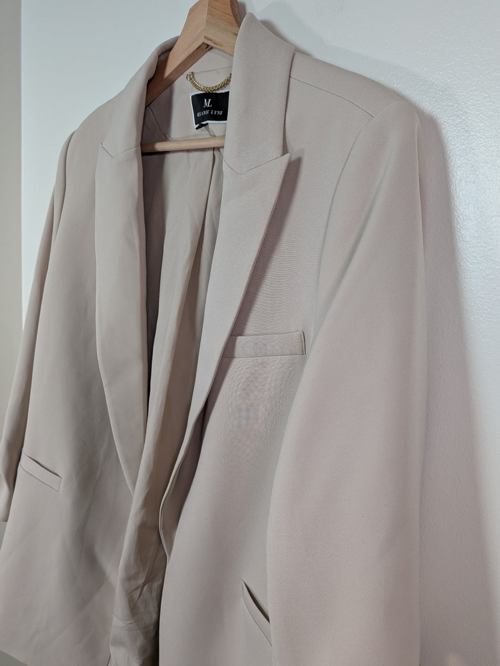 Melanie Lyne beige blazer - 16