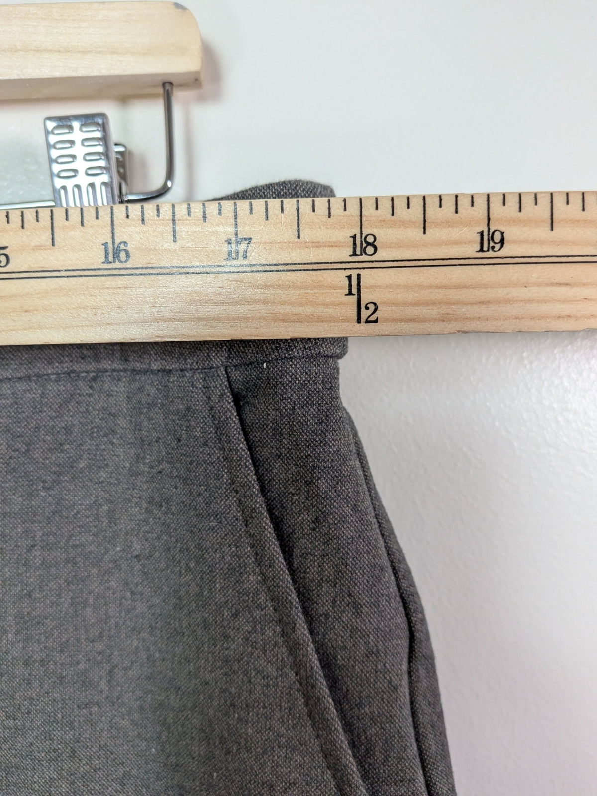 NWT RW&Co. grey skirt - XL