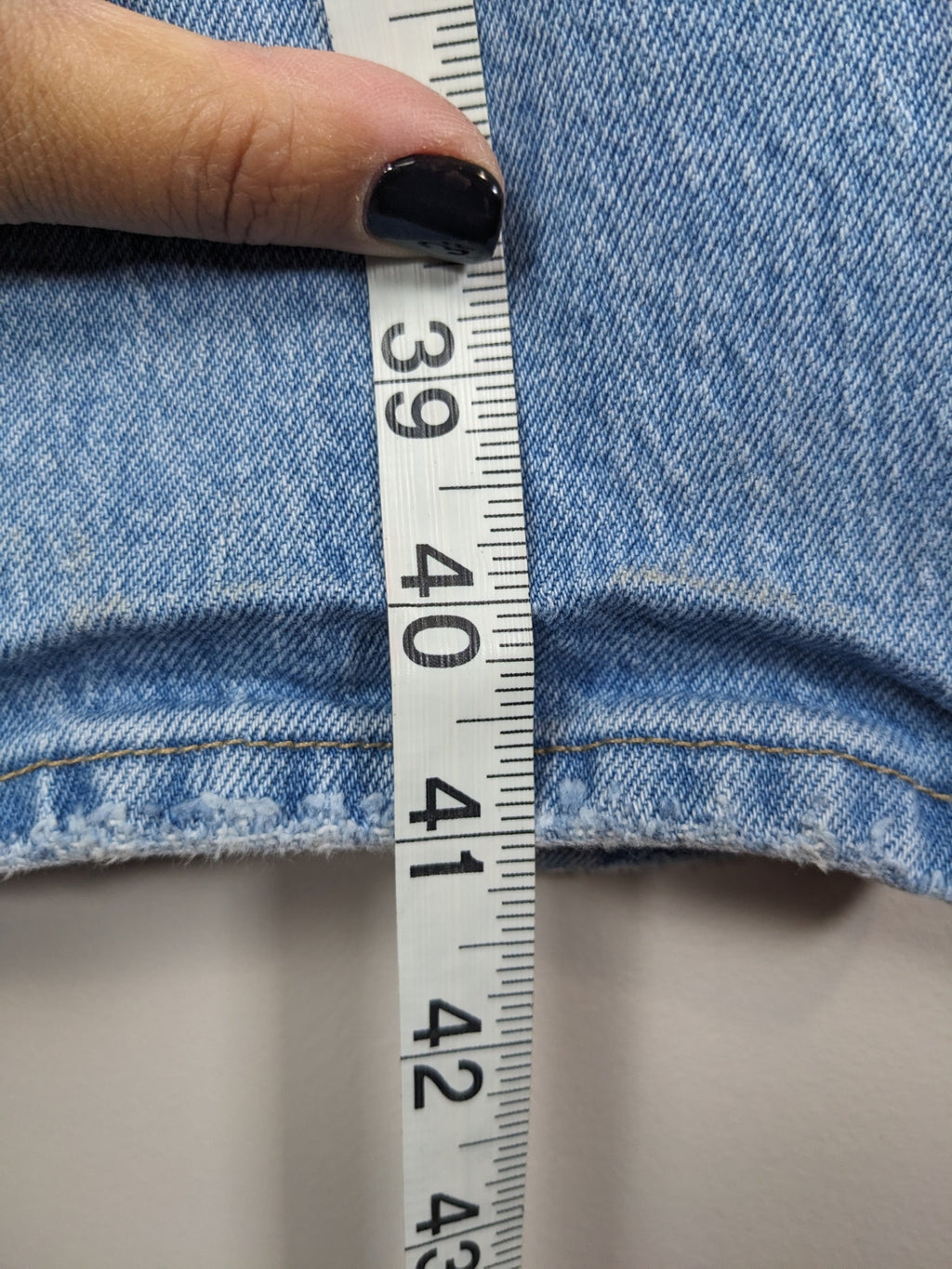 Abercrombie & Fitch Distressed 90's Straight Jeans - 28