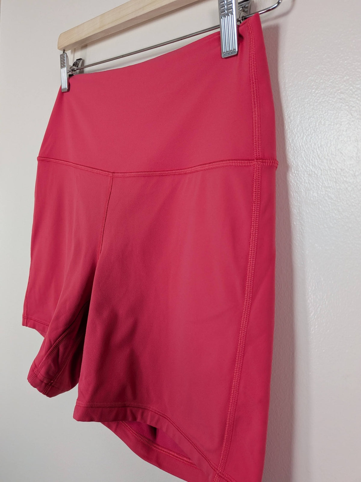 Lululemon pink shorts - 10