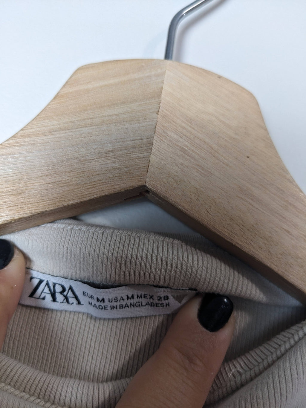 ZARA Beige Sleeveless Top - M