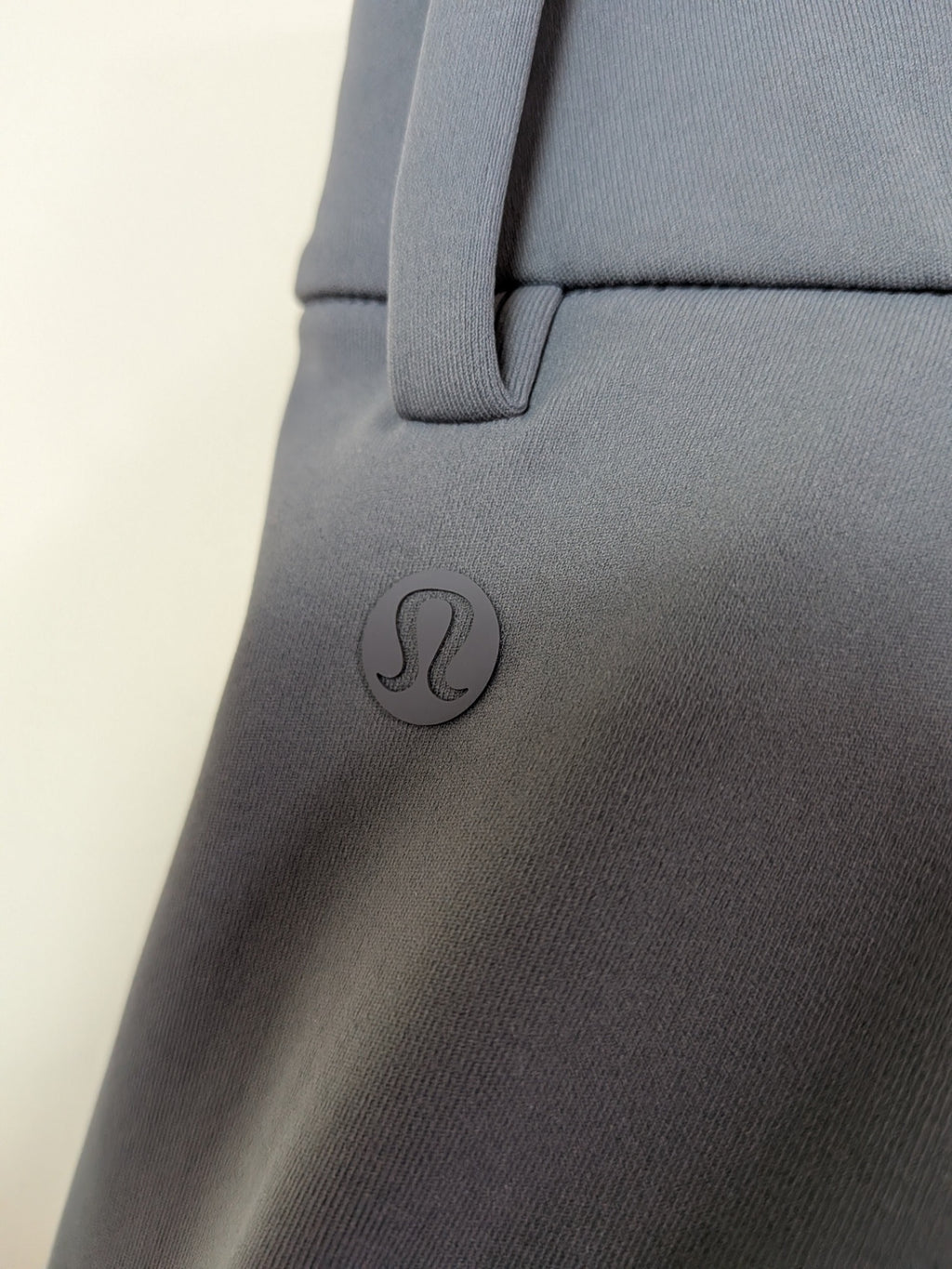 Lululemon grey shorts - XL