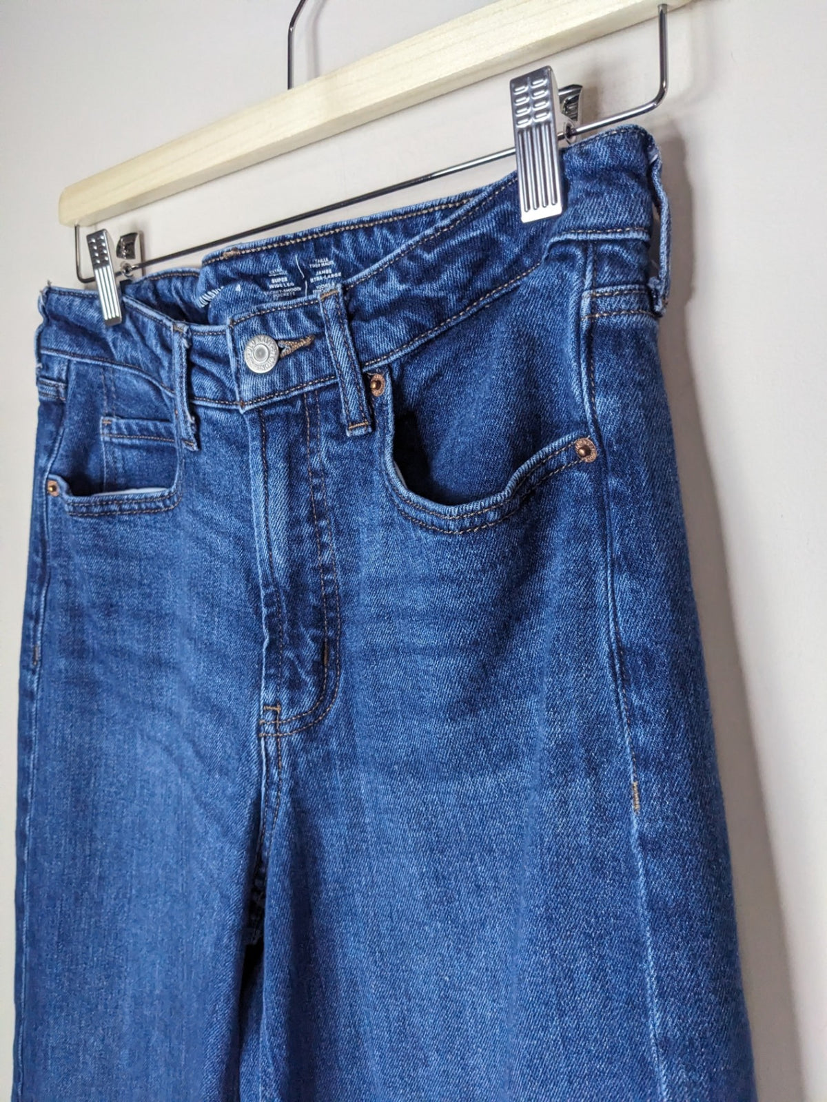 Old Navy Super Wide Leg Jeans - 4