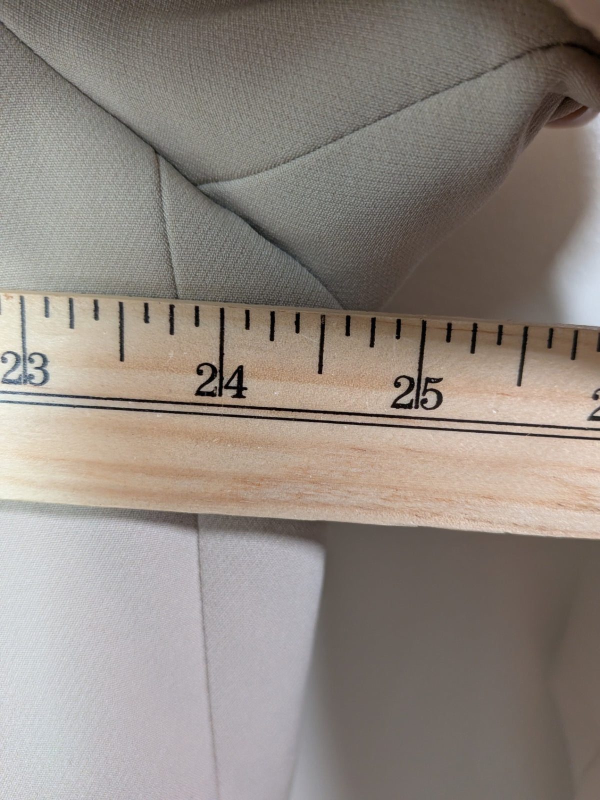 Melanie Lyne beige blazer - 16