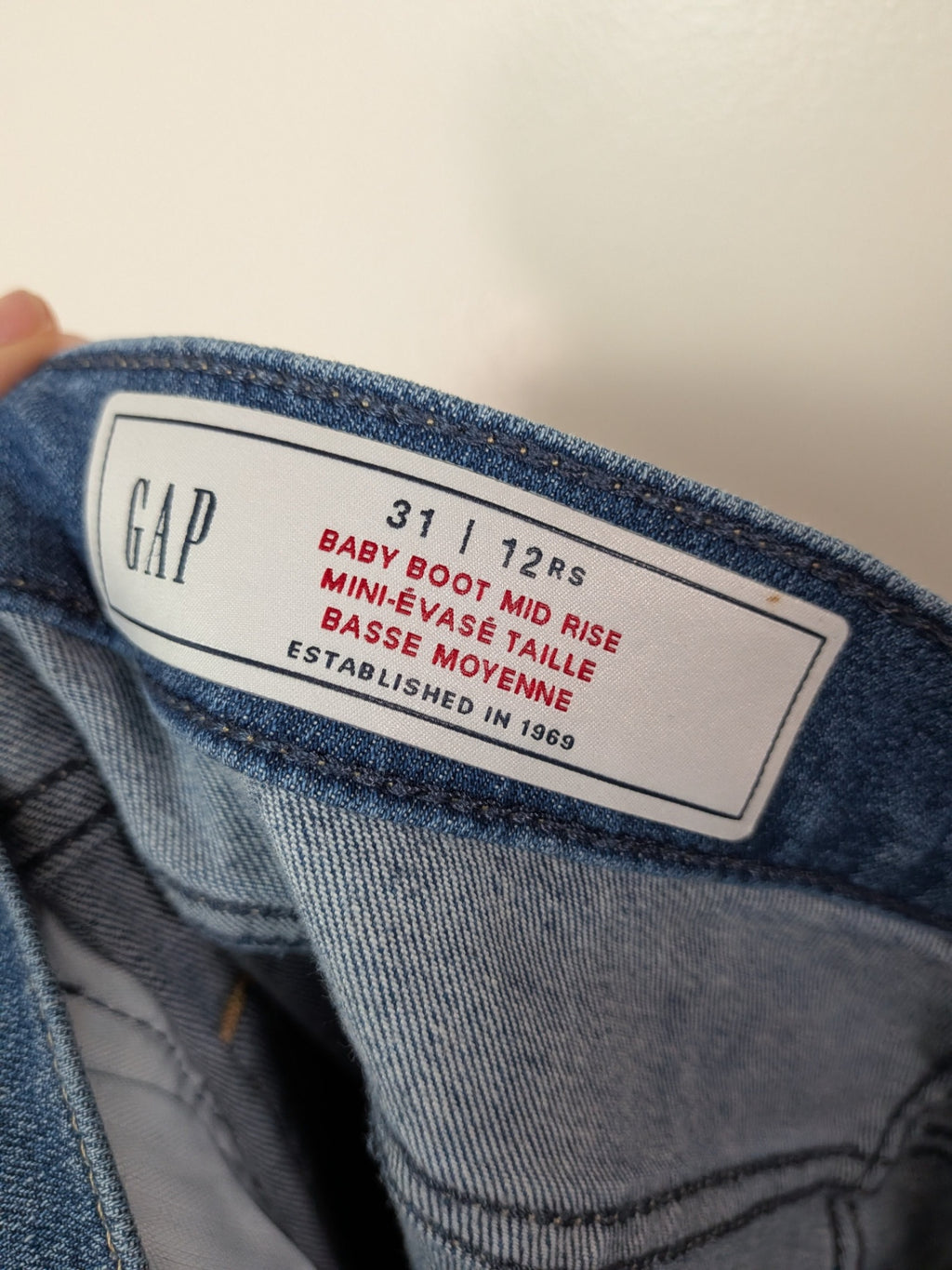 Gap baby boot mid rise - 31