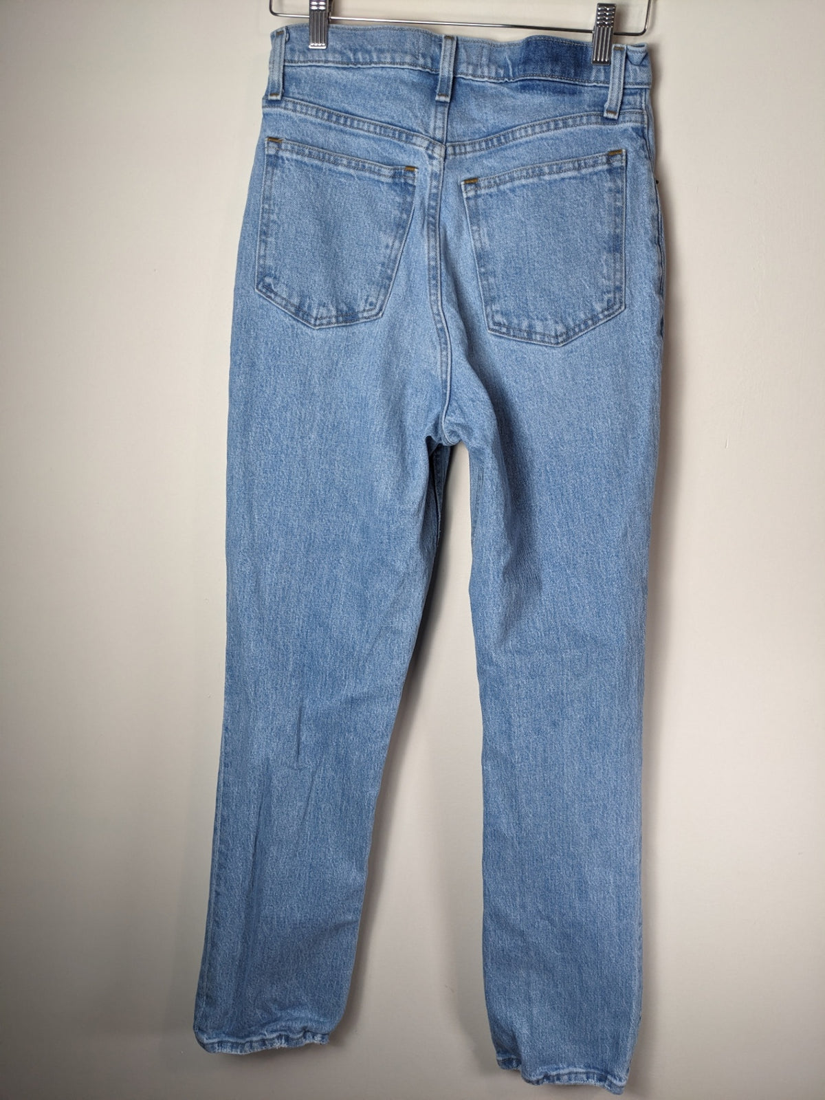 Abercrombie & Fitch Distressed 90's Straight Jeans - 28
