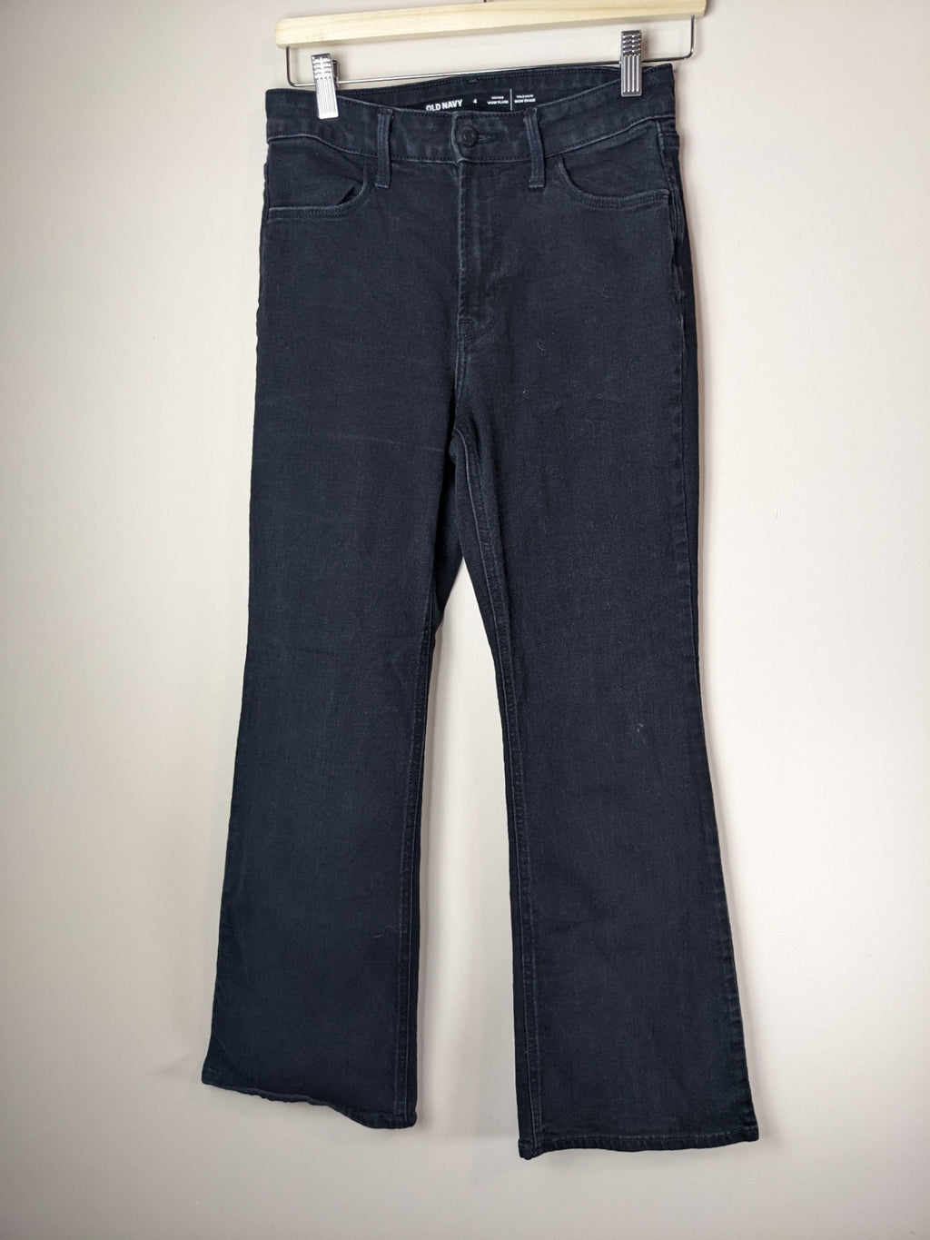 Old Navy Wow Flare Black Jeans - 4