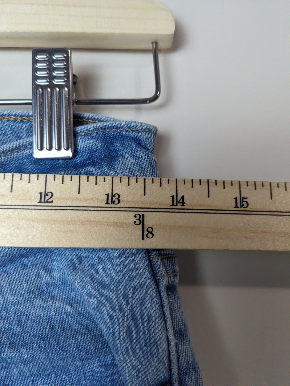 Abercrombie & Fitch Distressed 90's Straight Jeans - 28