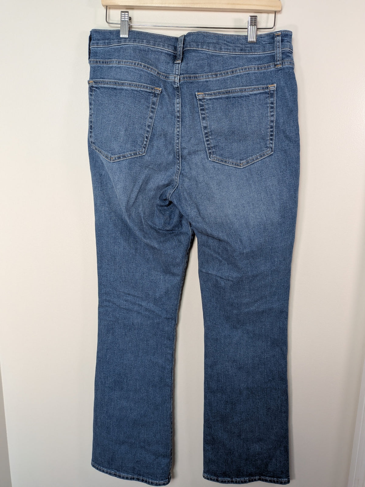 Gap baby boot mid rise - 31