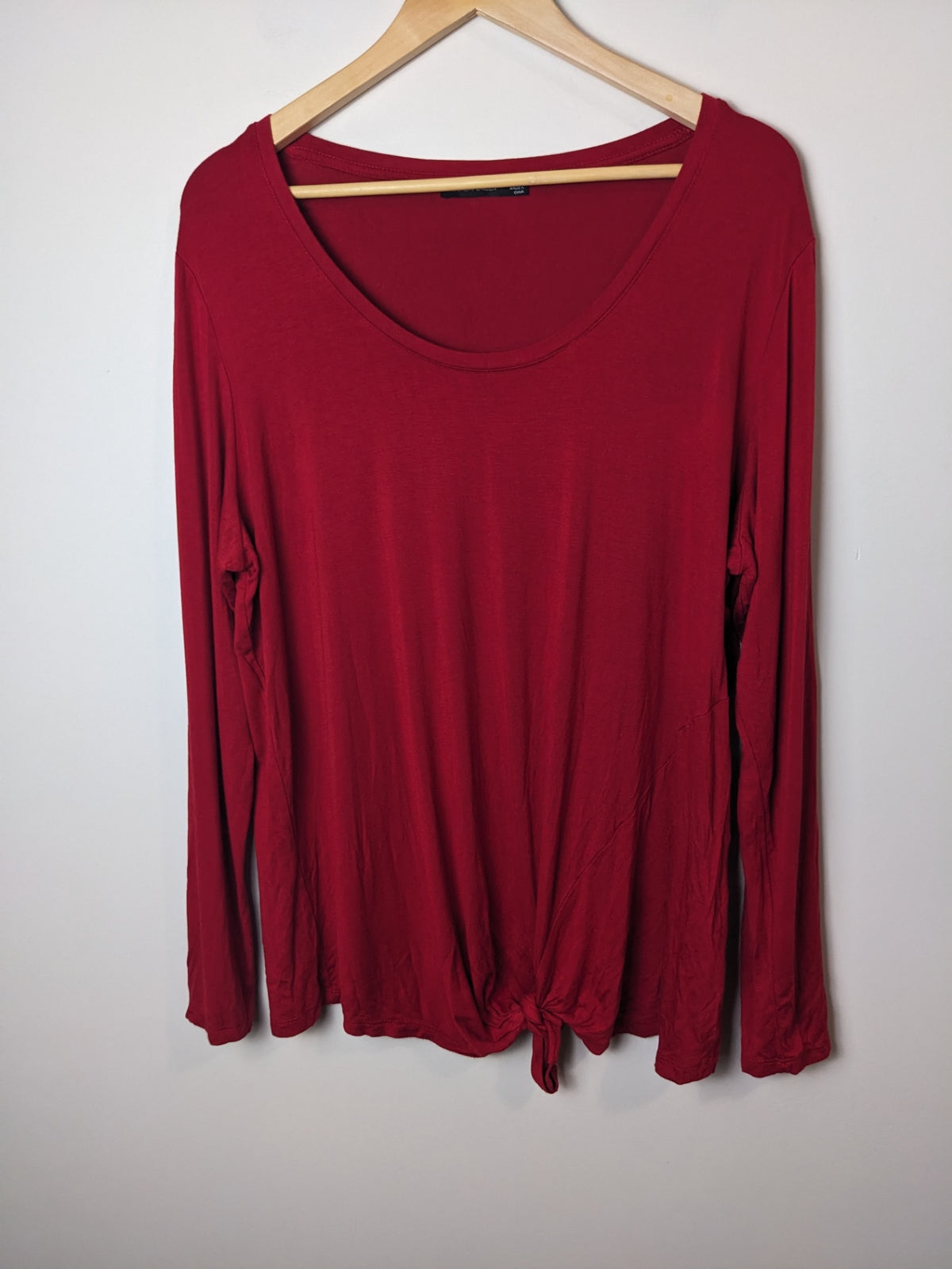 AMANDA GREEN Red Front Tie Long Sleeve - XXL