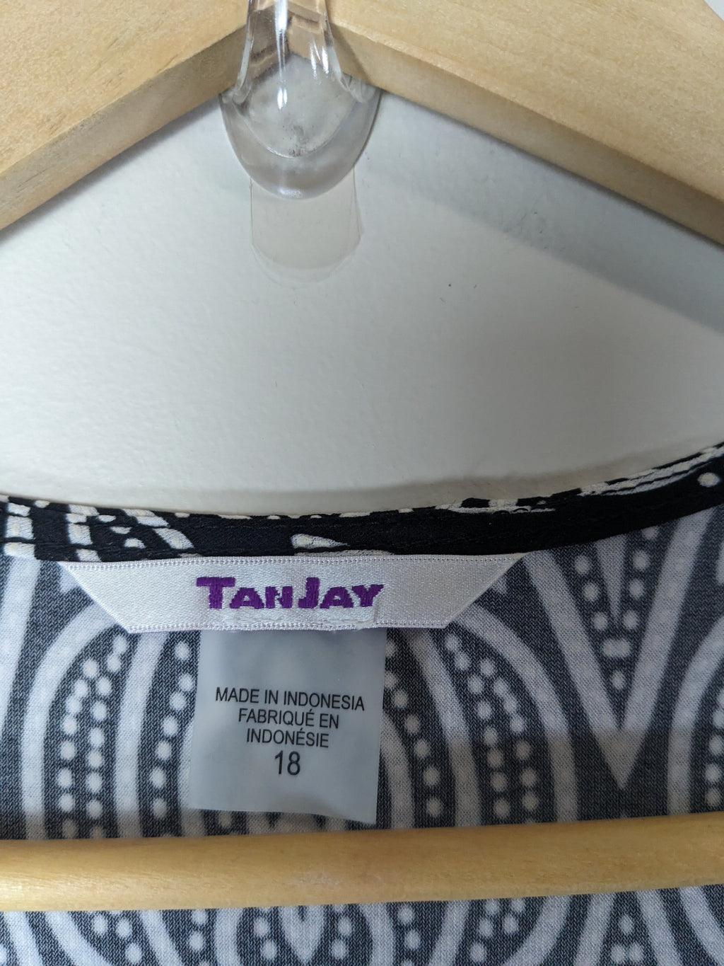 Tanjay Black & White Patterned Maxi Dress - 18