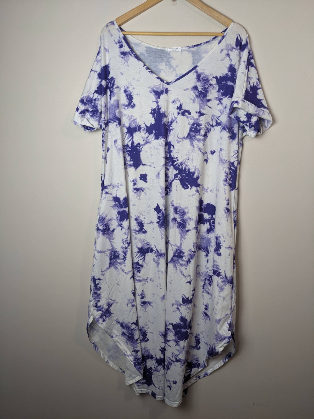 Ekouaer White & Purple Tye Dye Maxi Dress- XXL