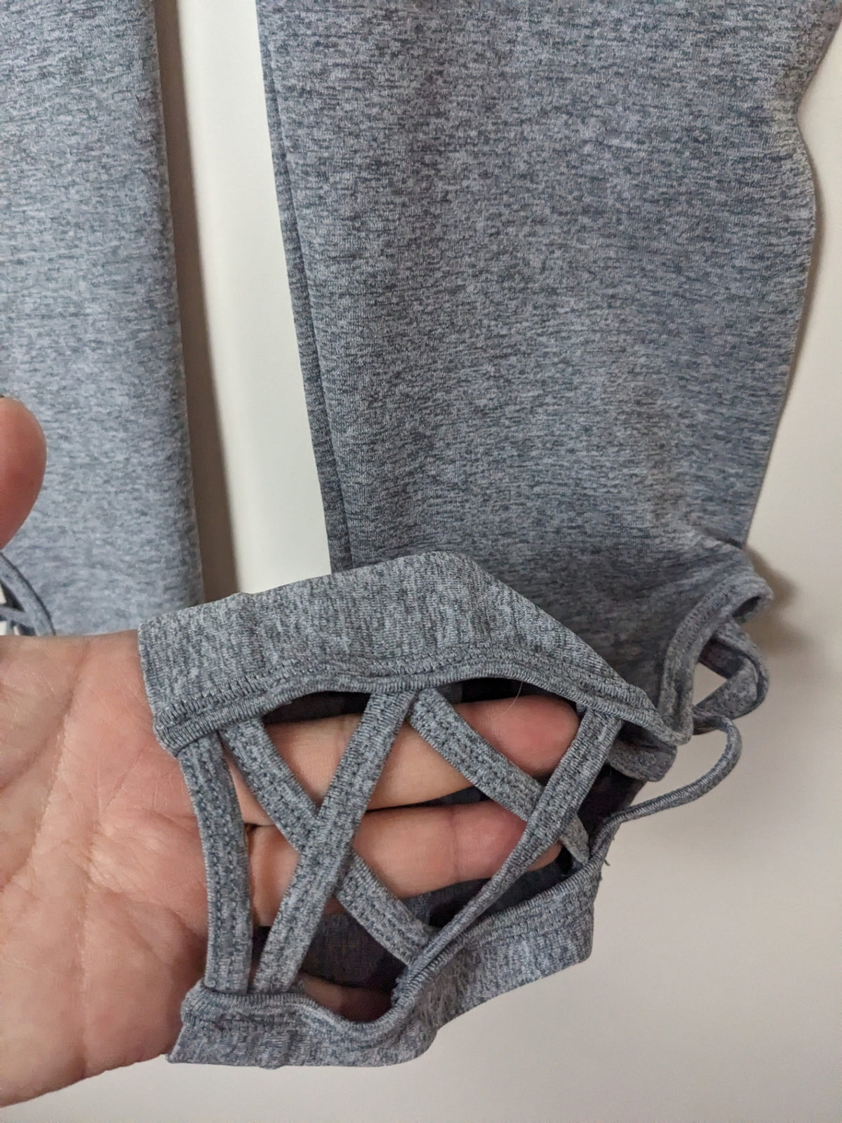 Zanana Outfitters Grey Leggings - L/XL