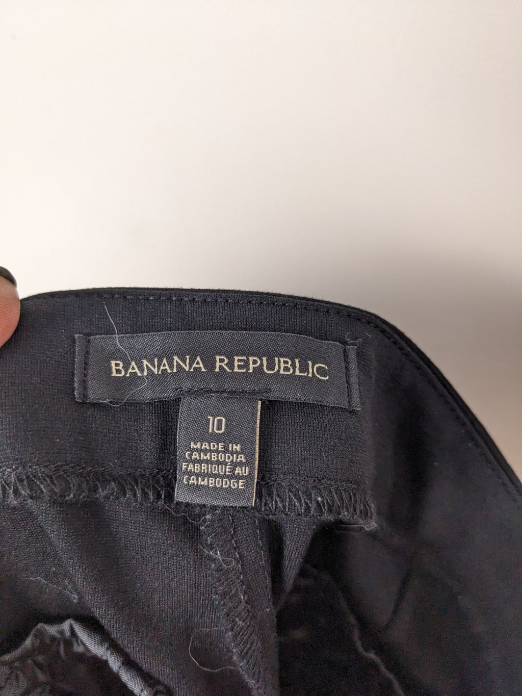 Banana Republic Black Sloan Pants - 10