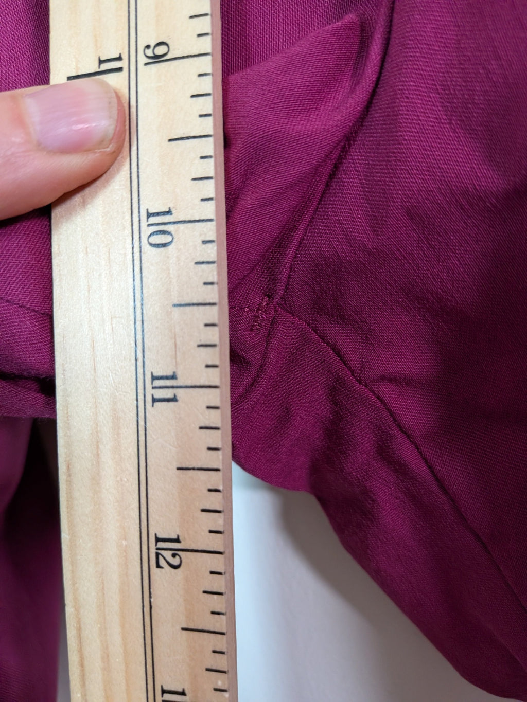 Ricki's dark fuchsia pant - M