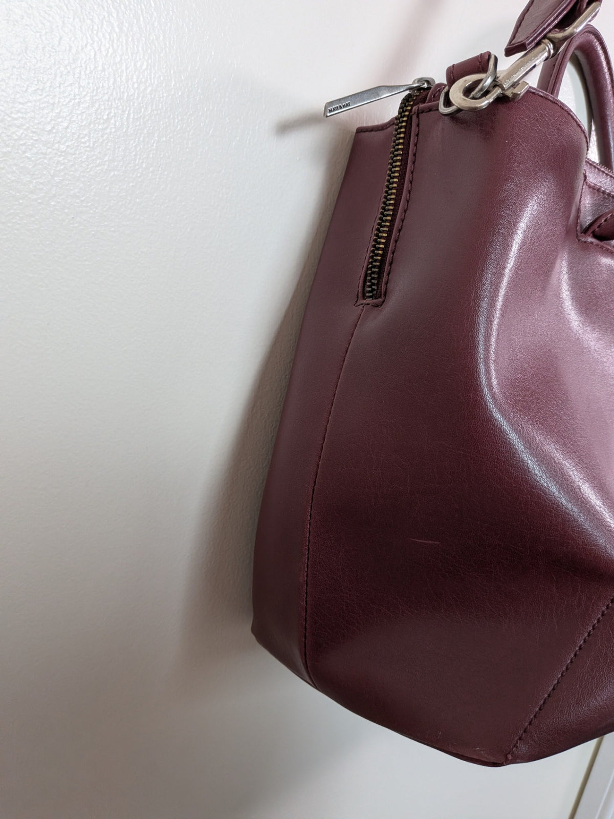 Matt & Nat burgundy purse