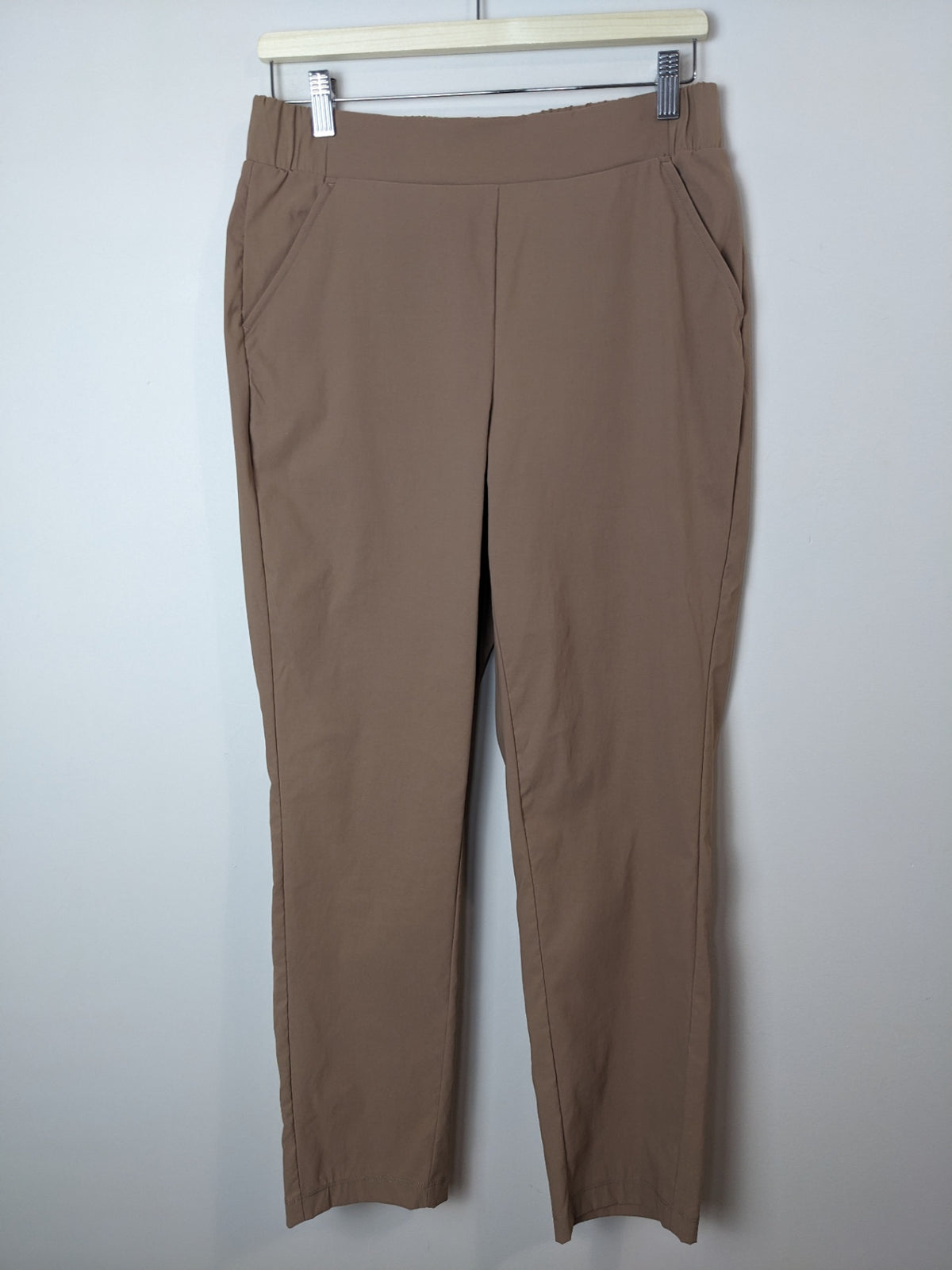 MODERN AMBITION Brown Pants - M