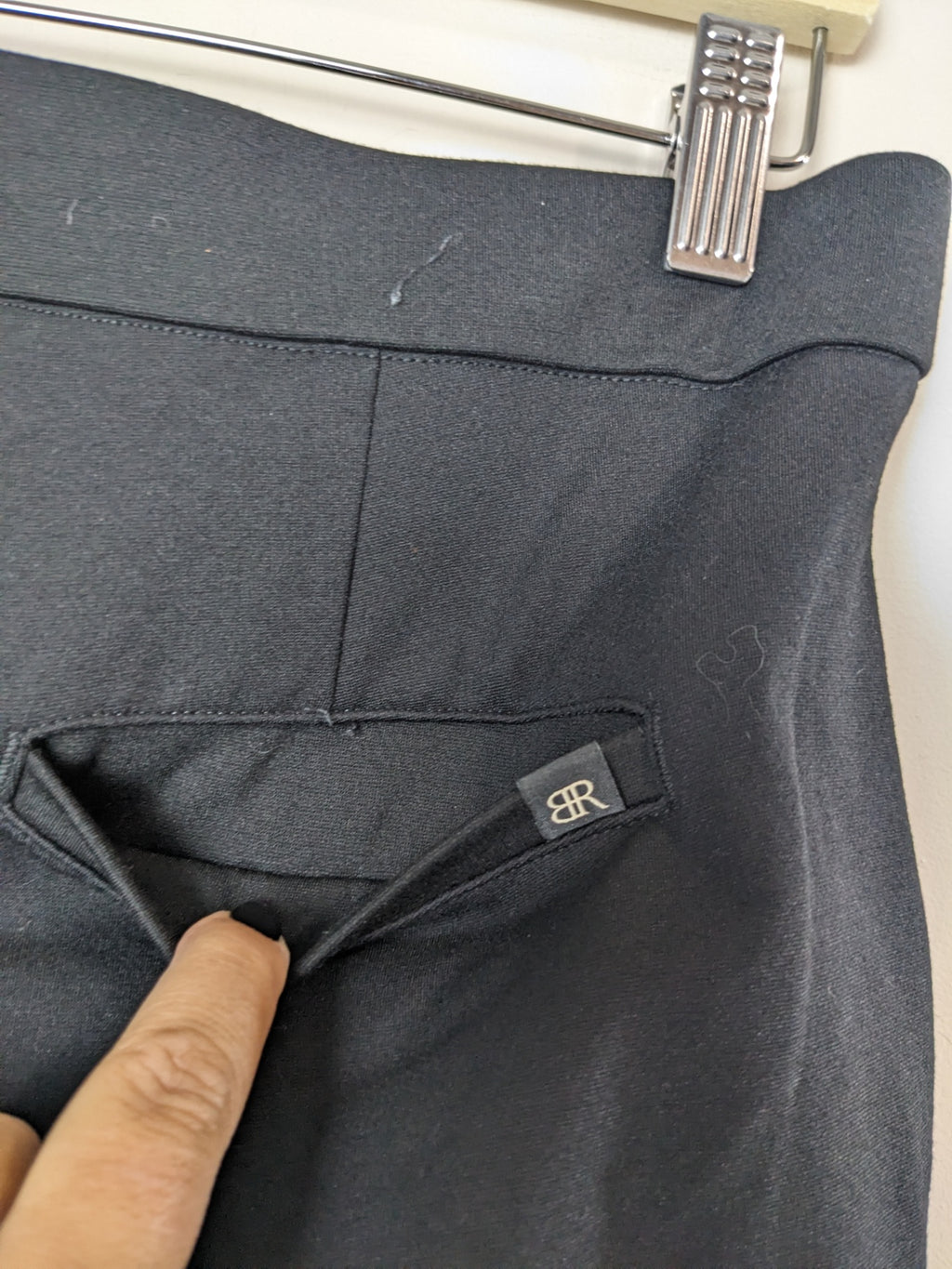 Banana Republic Black Sloan Pants - 10