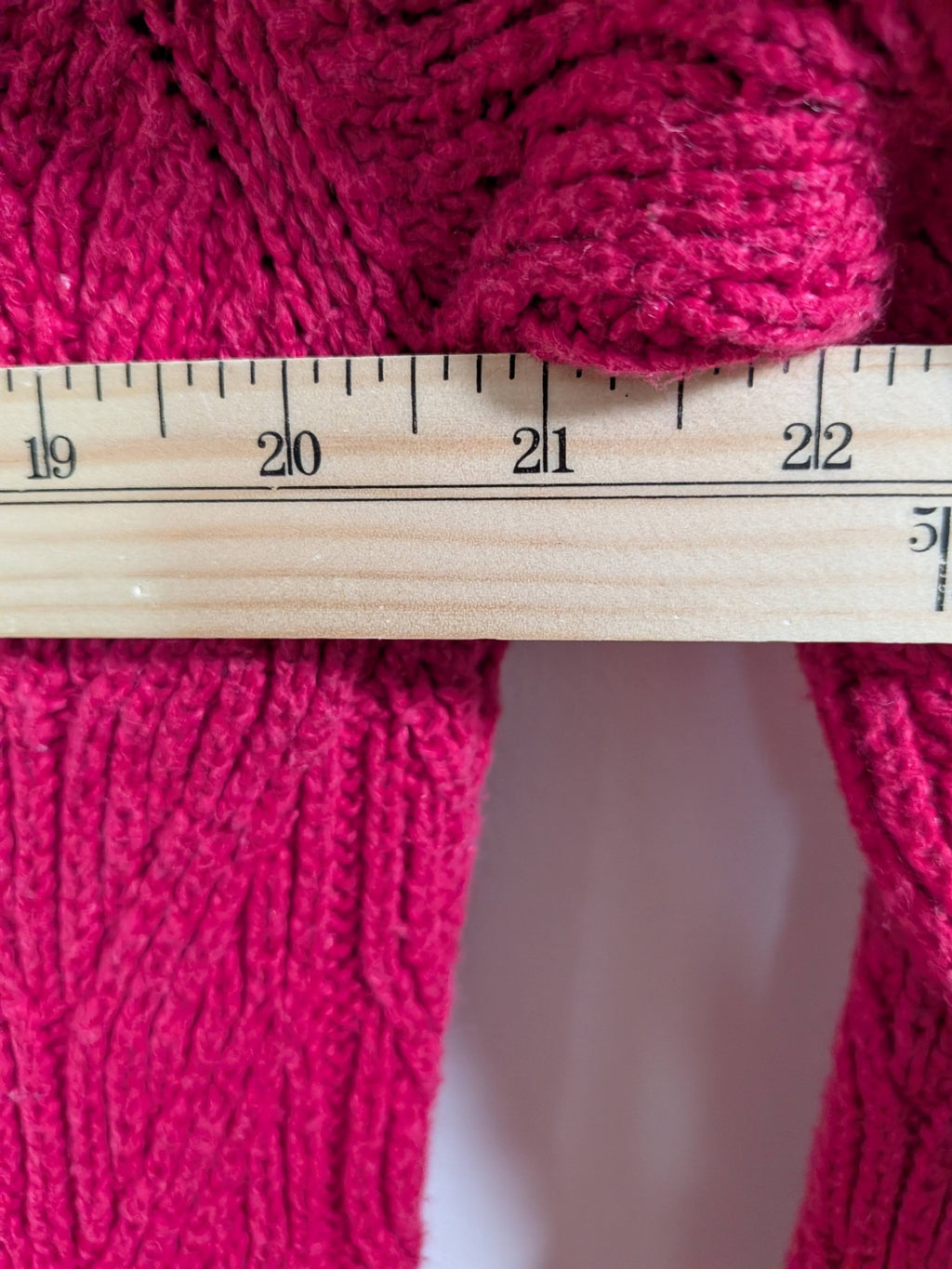 Old Navy pink sweater - M