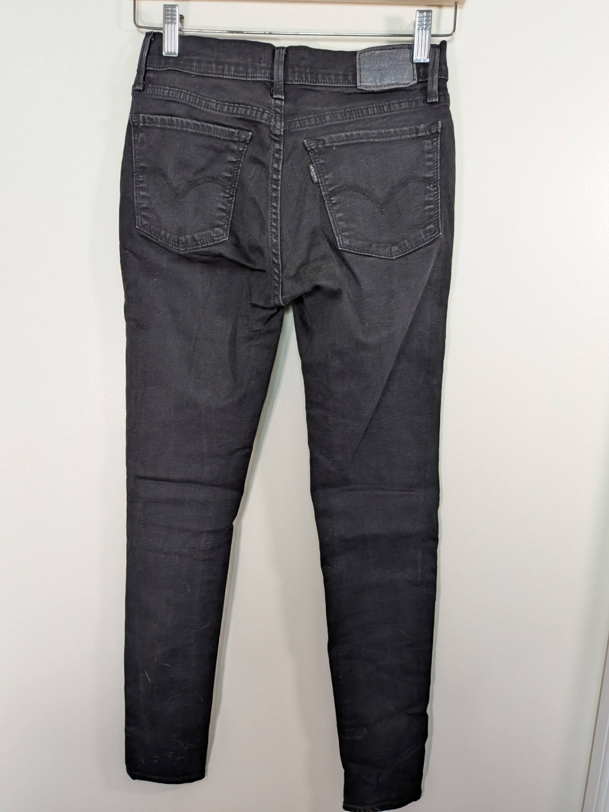 Levi's black super skinny - 27