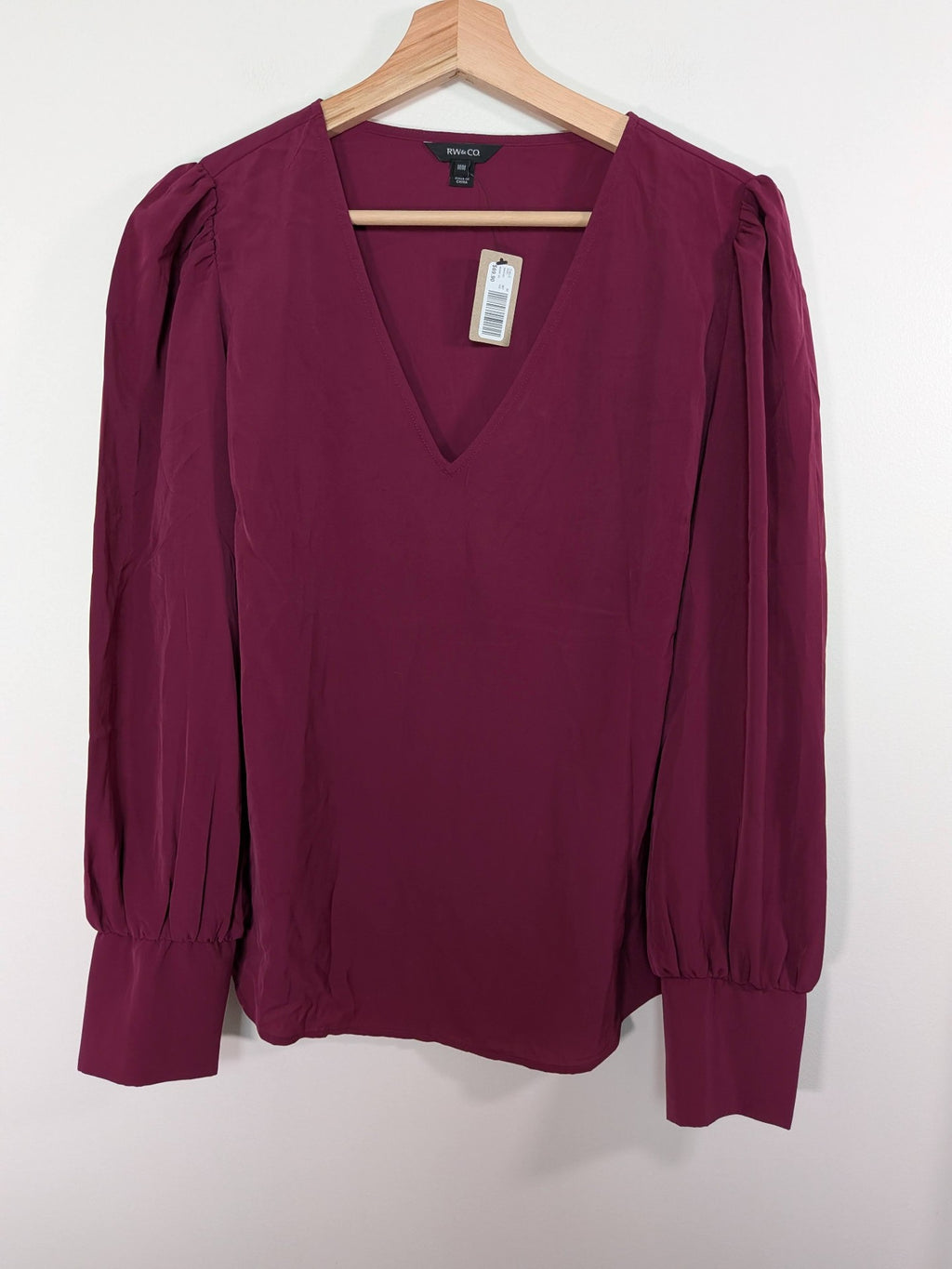 NWT RW&Co. dark fuchsia blouse - M
