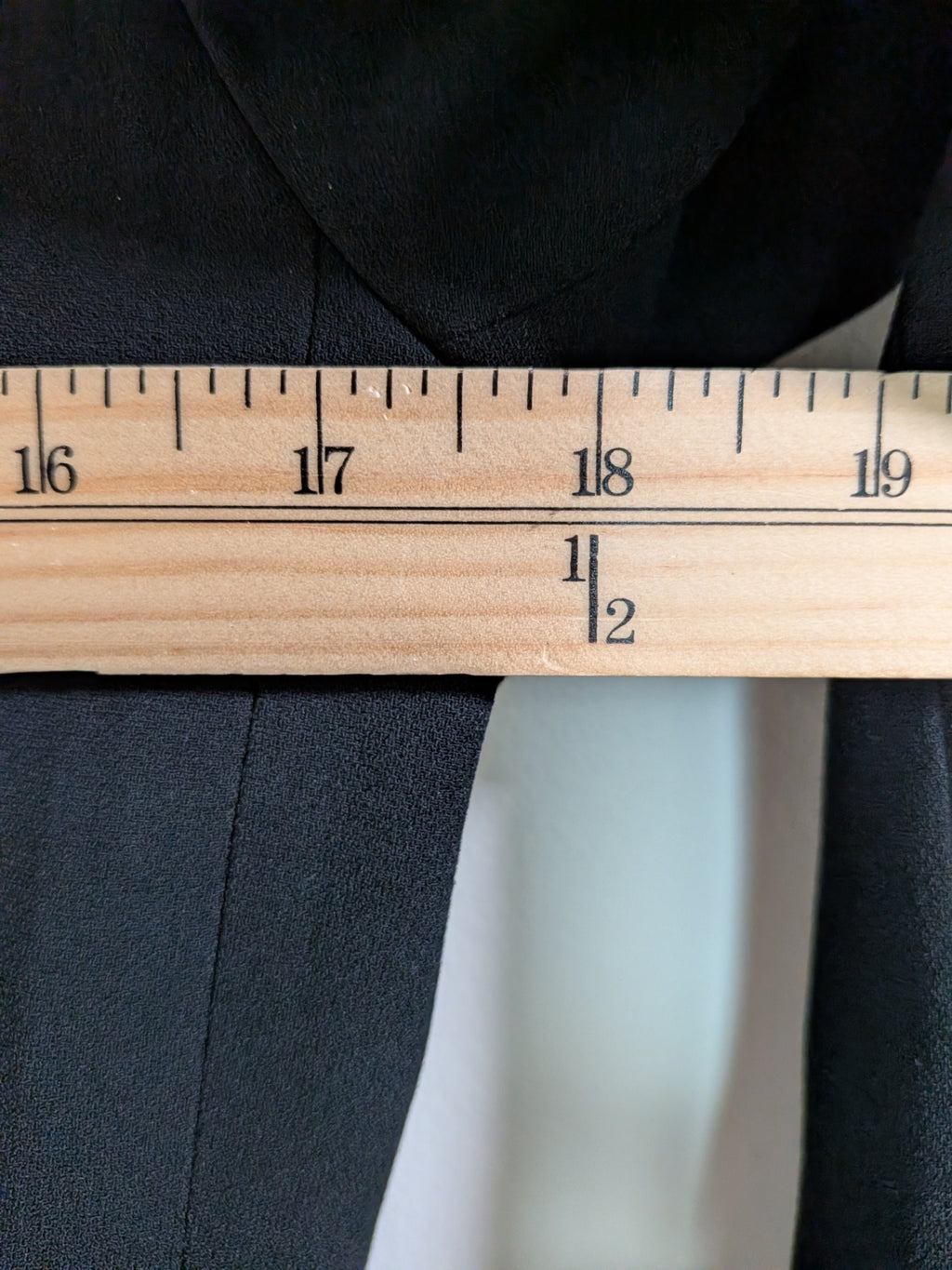 RW&Co. black blazer - S