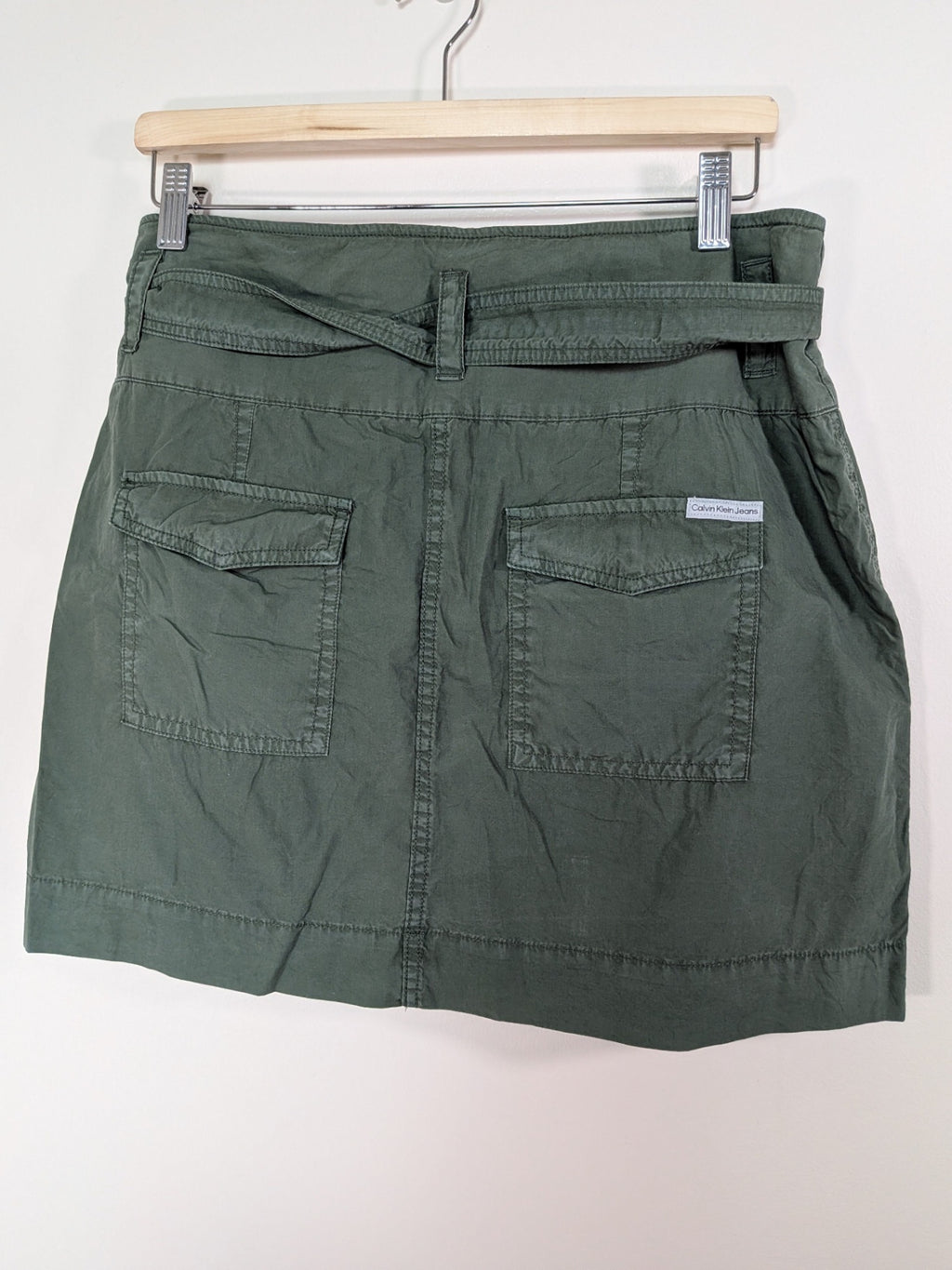 Calvin Klein Jeans green skirt - L