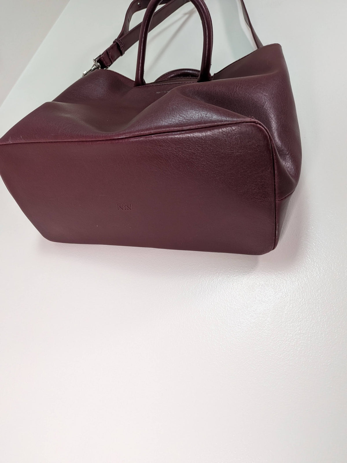Matt & Nat burgundy purse