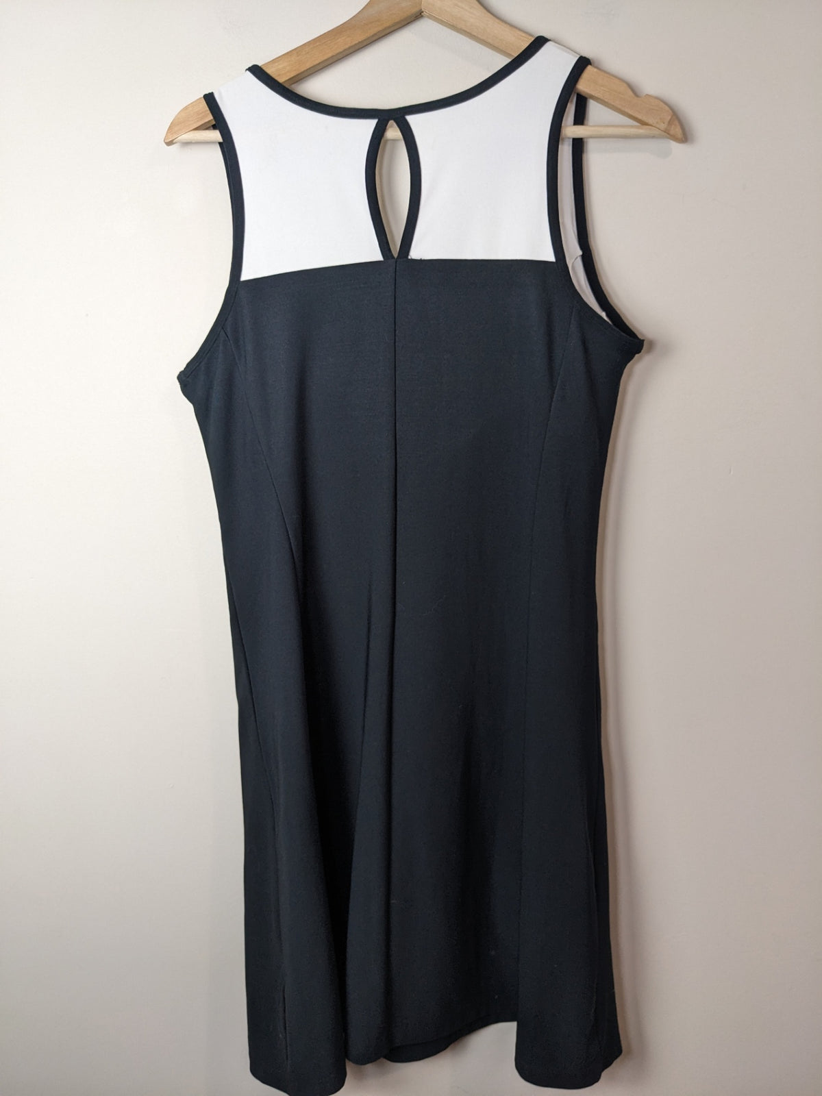 Mondetta Athletic Dress - M
