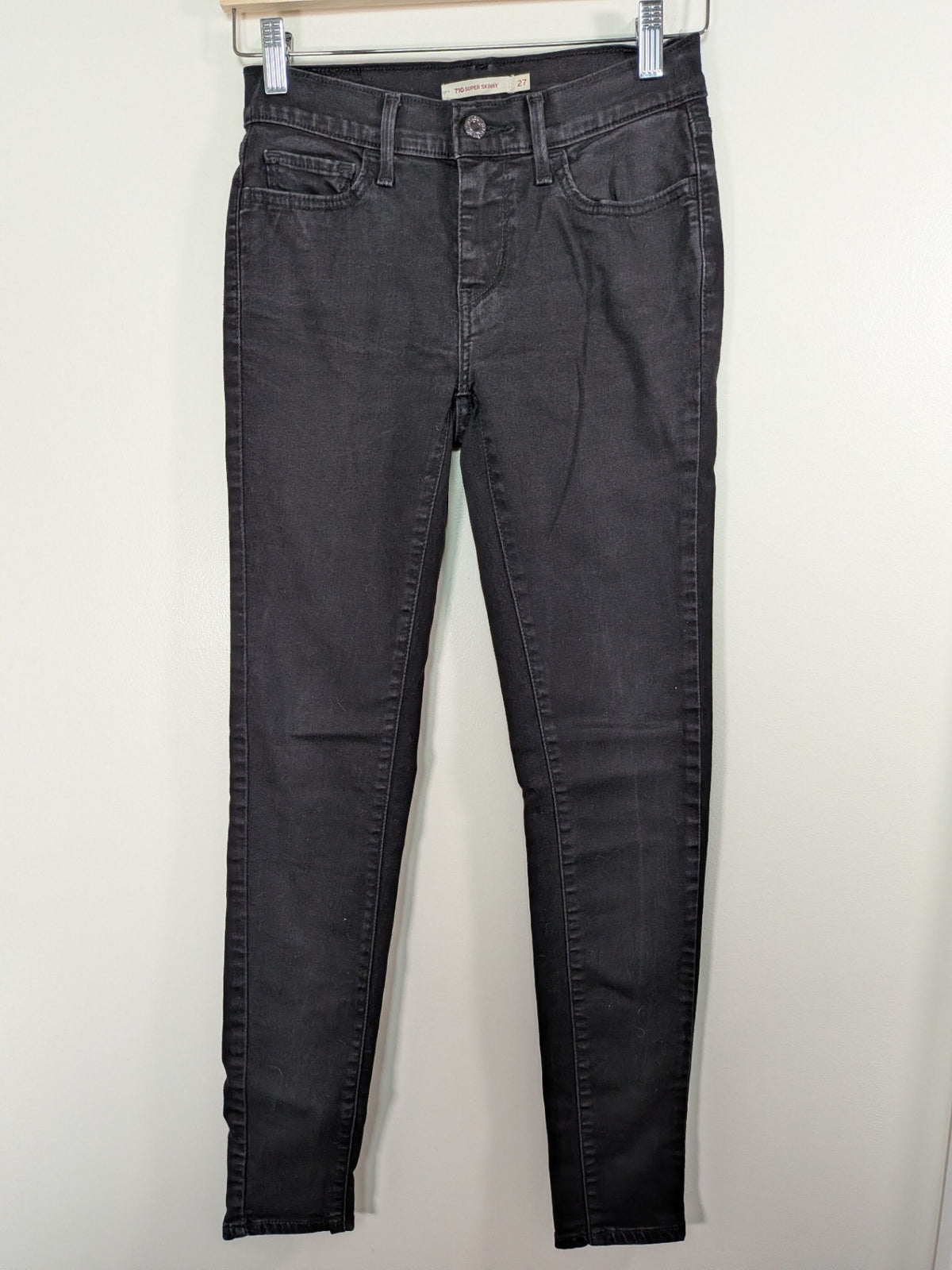 Levi's black super skinny - 27