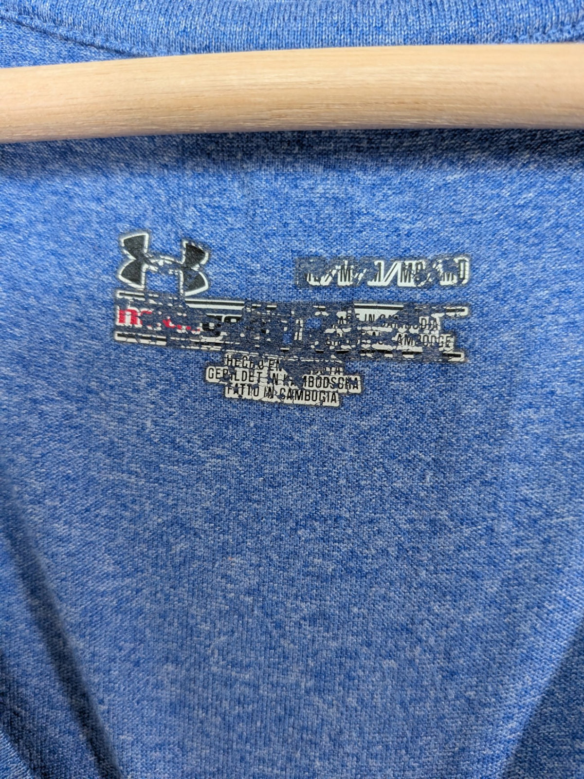 Under Armour blue tee - M