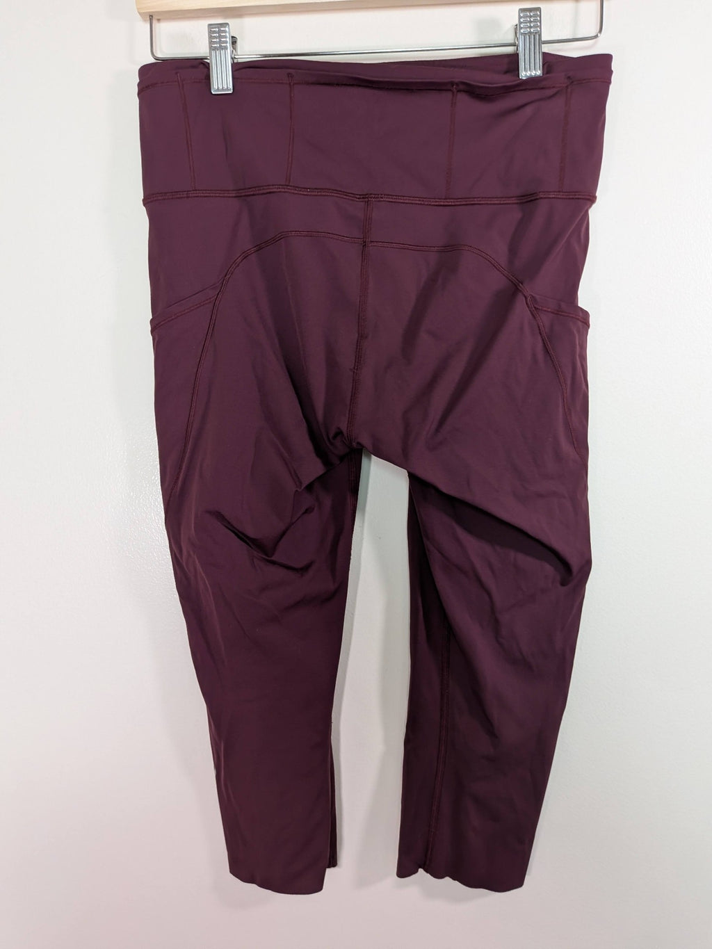 Lululemon dark plum crop legging - 8