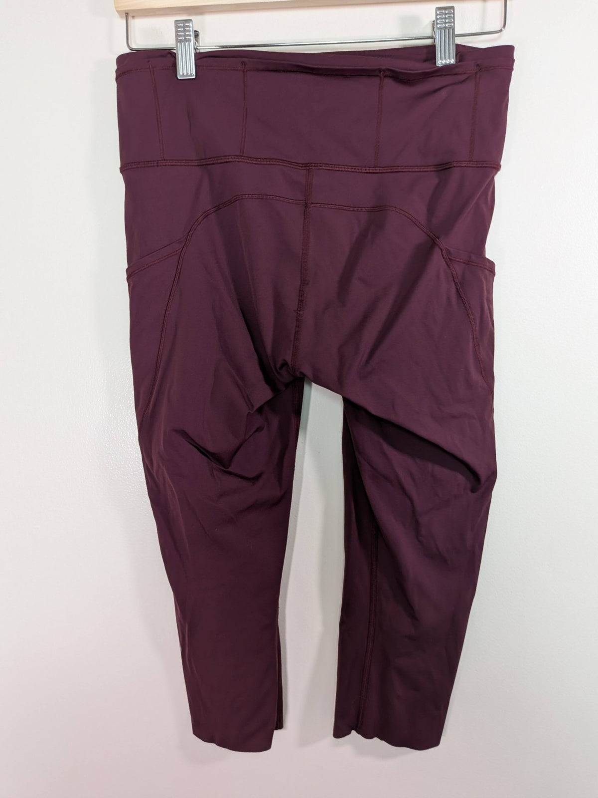 Lululemon dark plum crop legging - 8