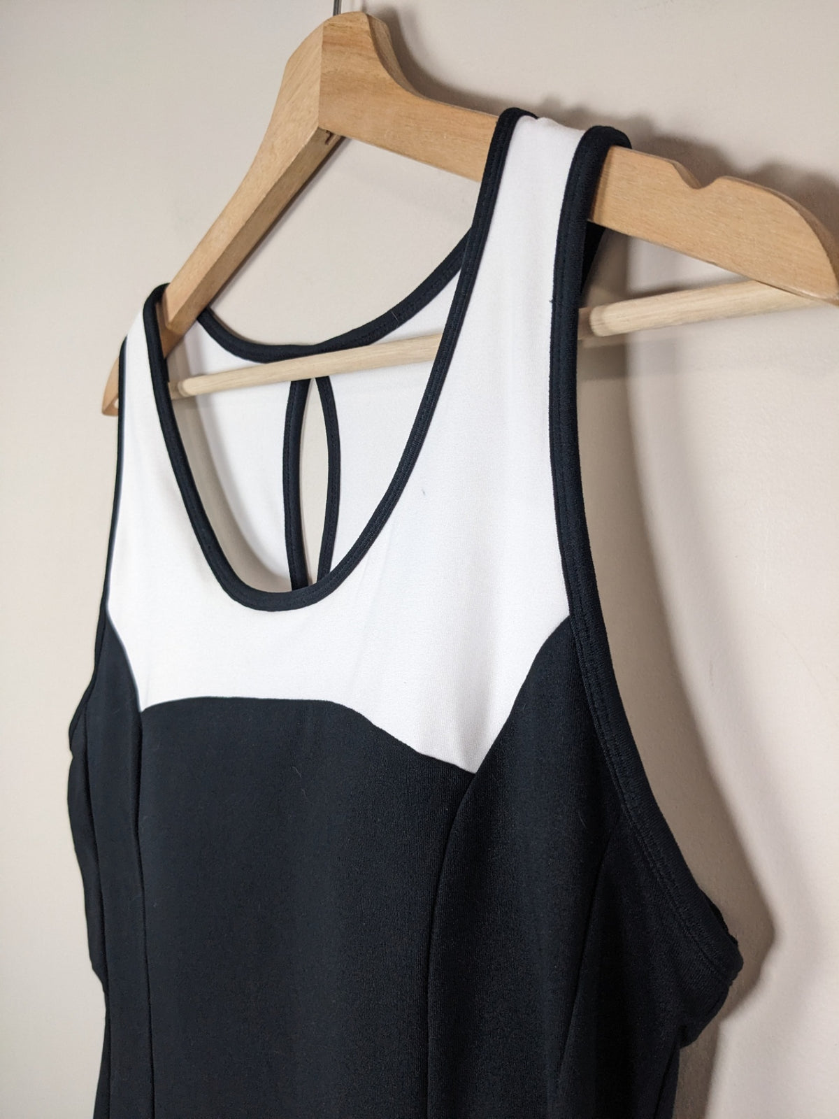 Mondetta Athletic Dress - M