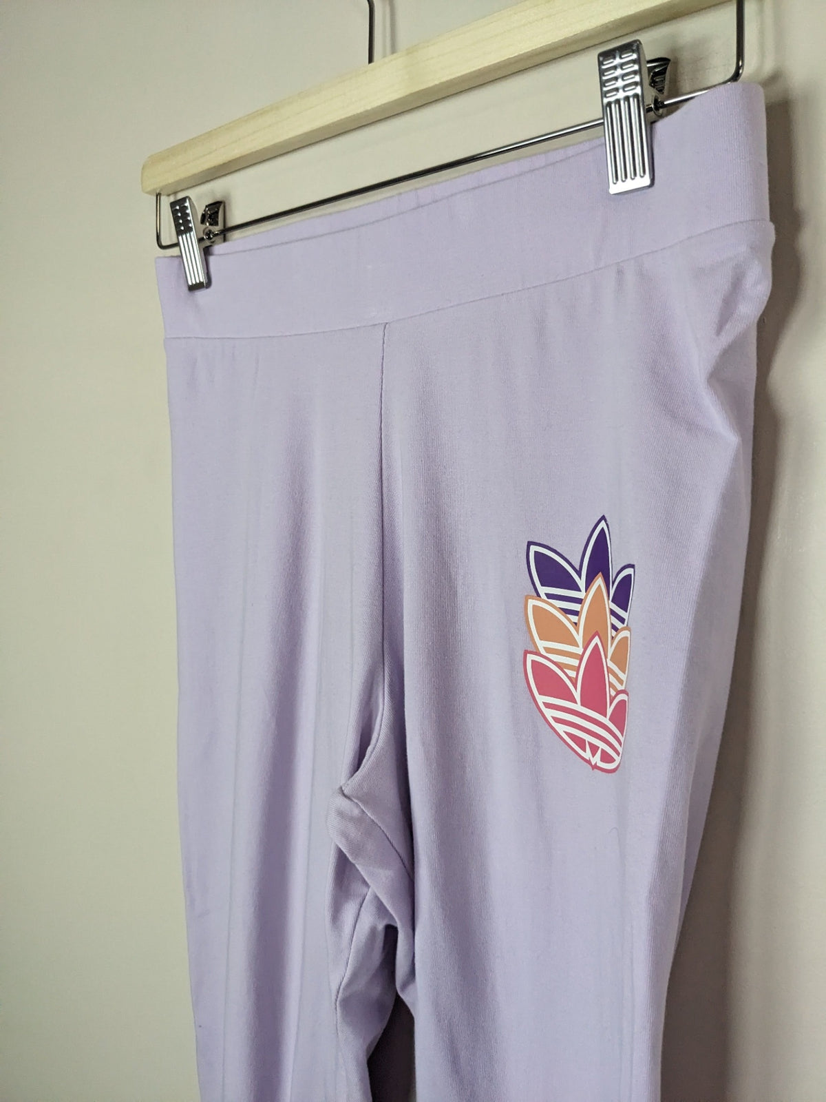 adidas light purple leggings - M