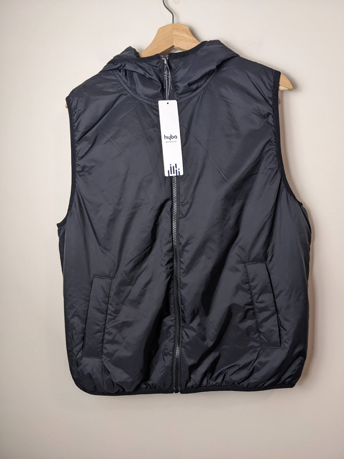 NWT Hyba Packable Black Vest - XL