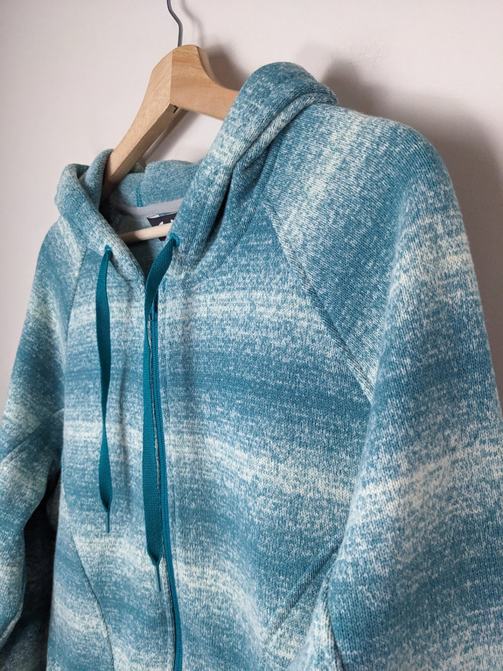 Under Armour Striped Zip Up Hoodie - XL