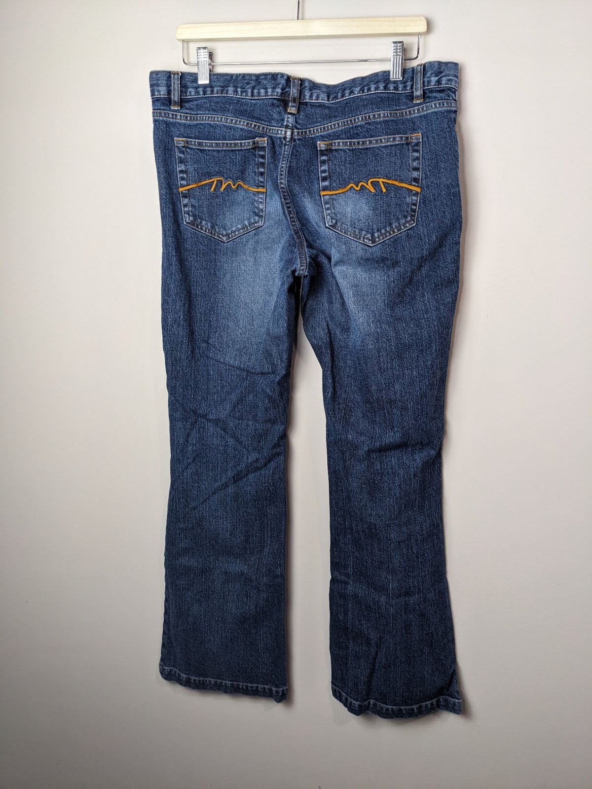 Columbia Medium Wash Jeans - 12