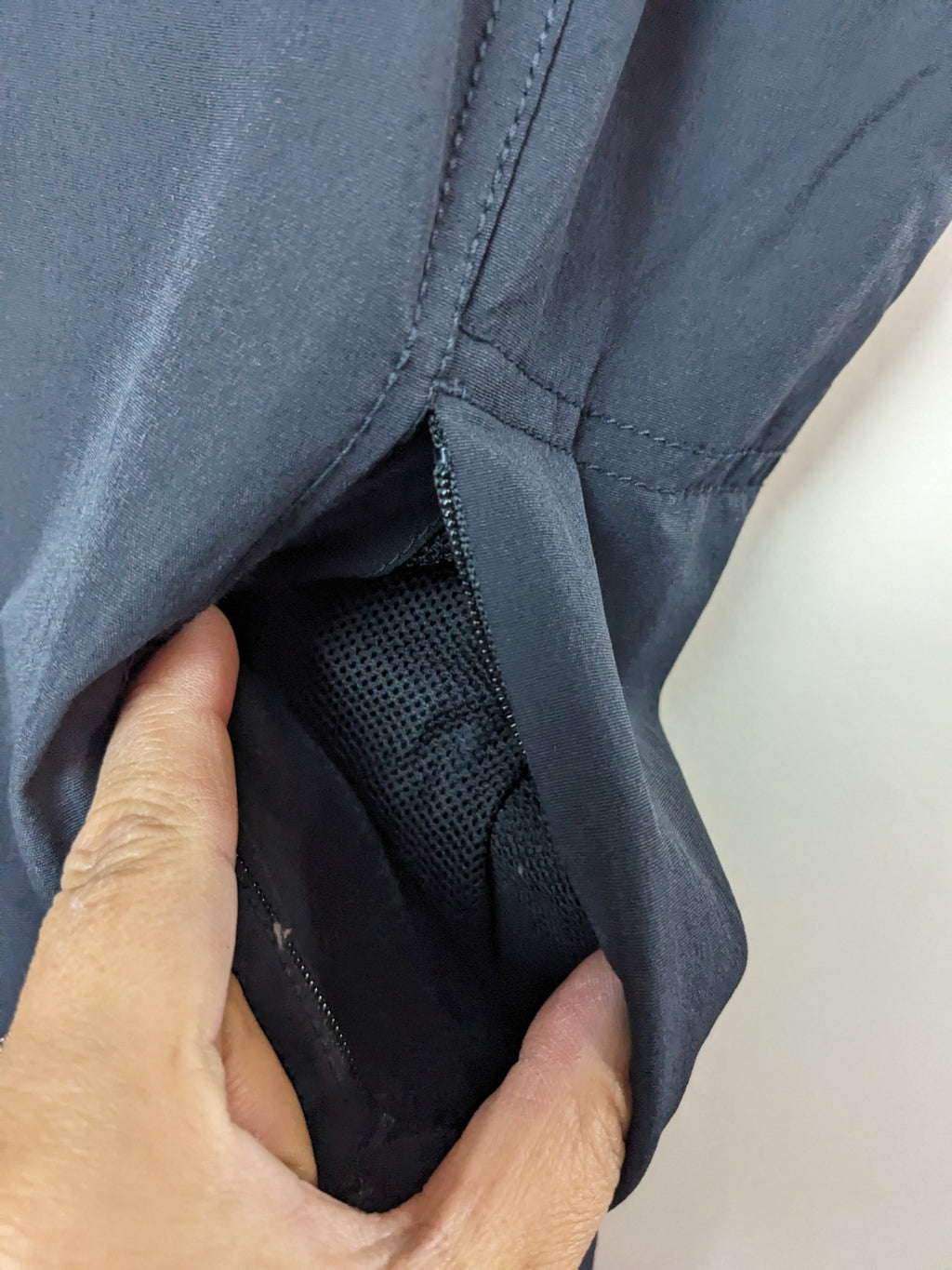 Kirkland Signature Black Pants - 16