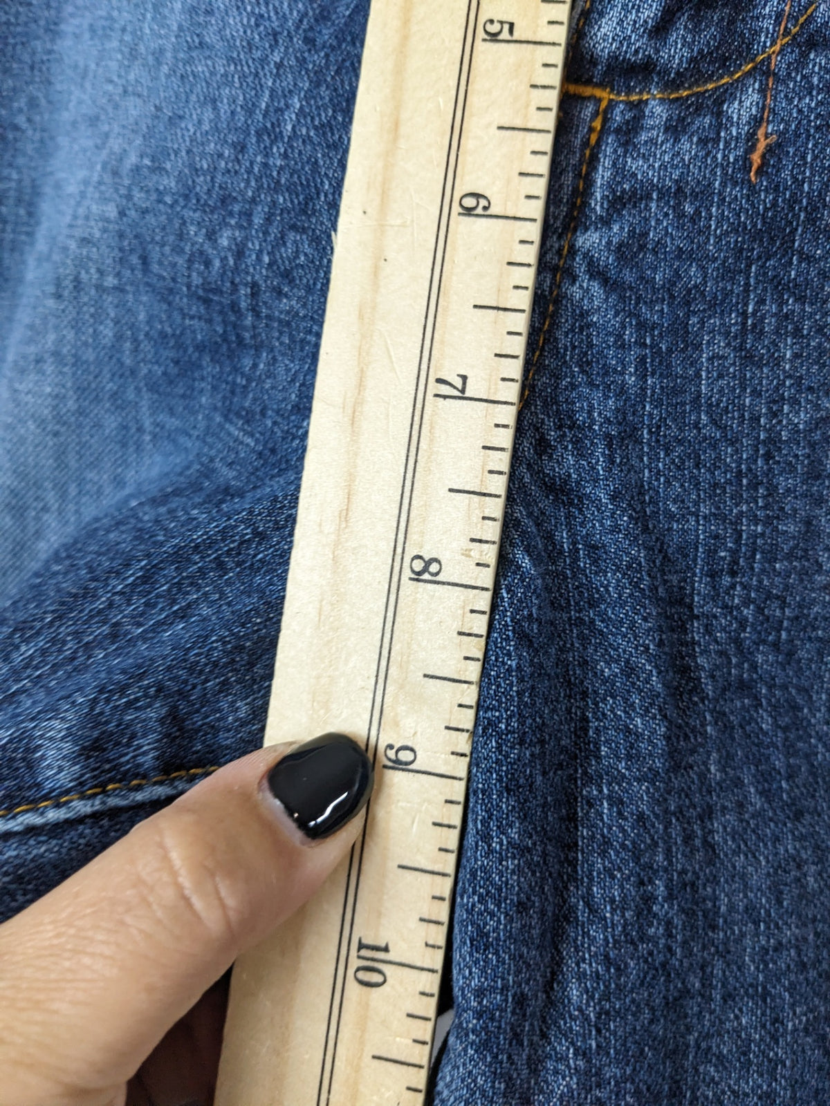 Columbia Medium Wash Jeans - 12