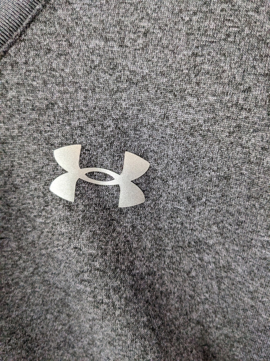 Under Armour Grey T-Shirt - XL