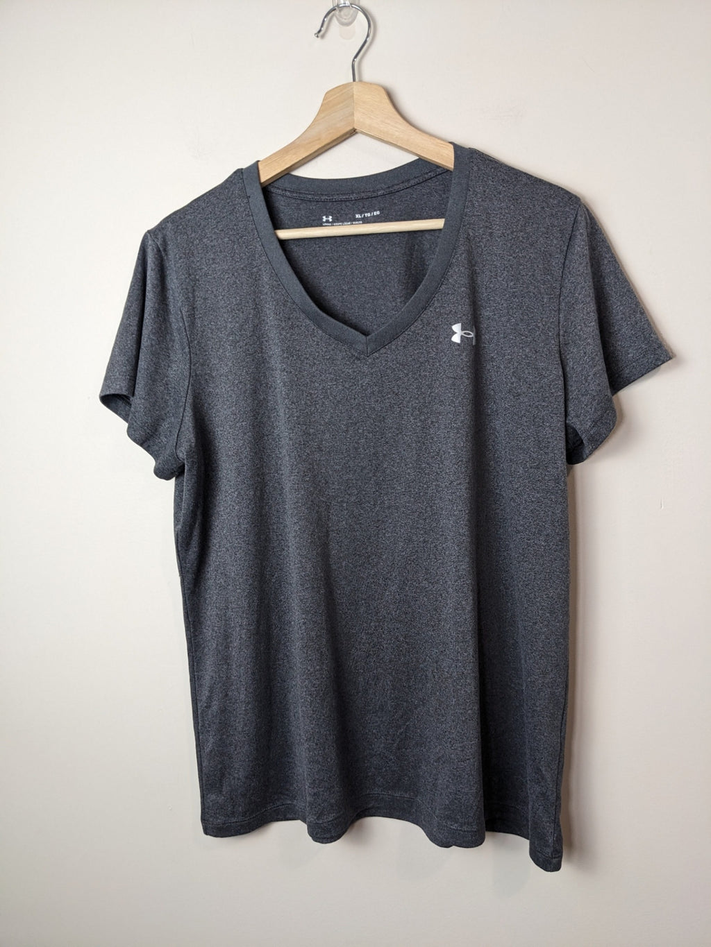 Under Armour Grey T-Shirt - XL