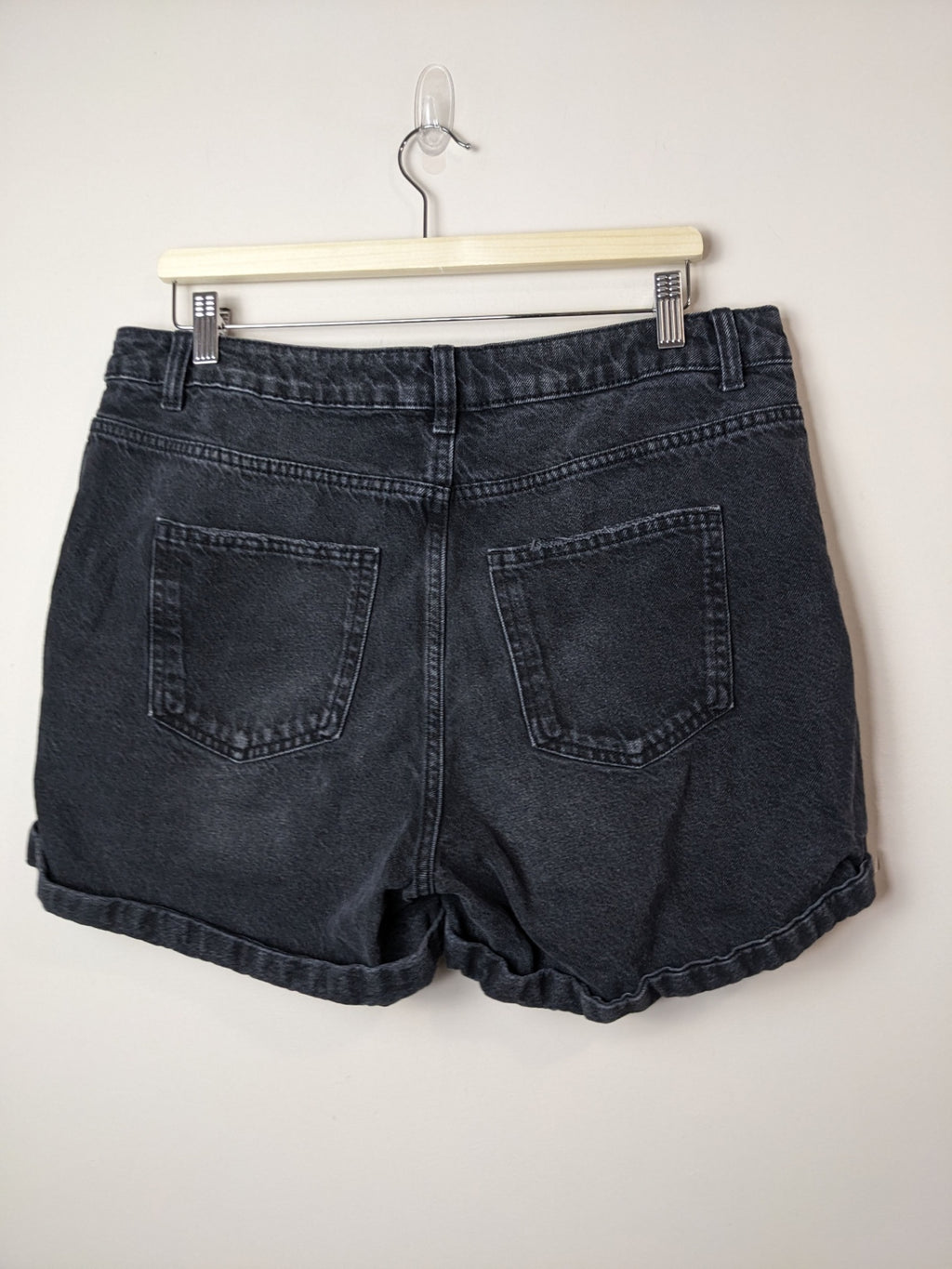 NOISY MAY Black Jean Shorts - XL