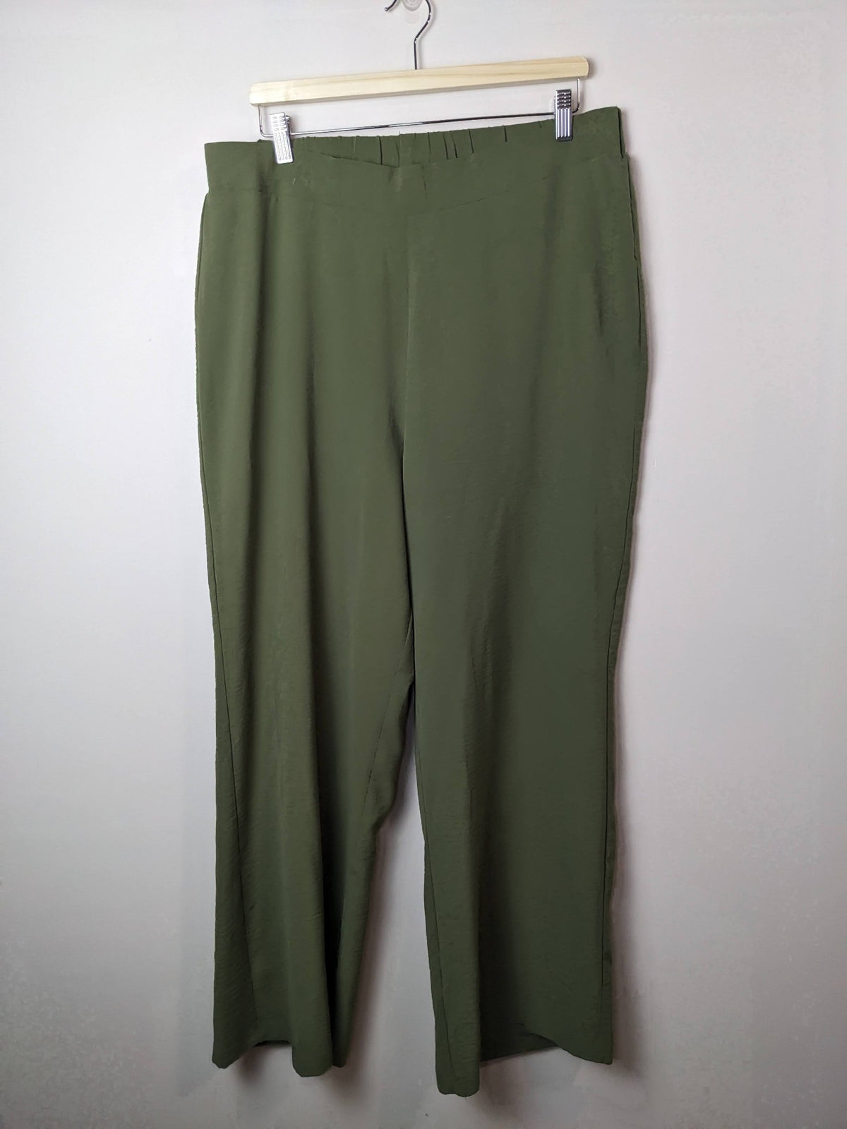 Black Tape Olive Green Dress Pants - XL