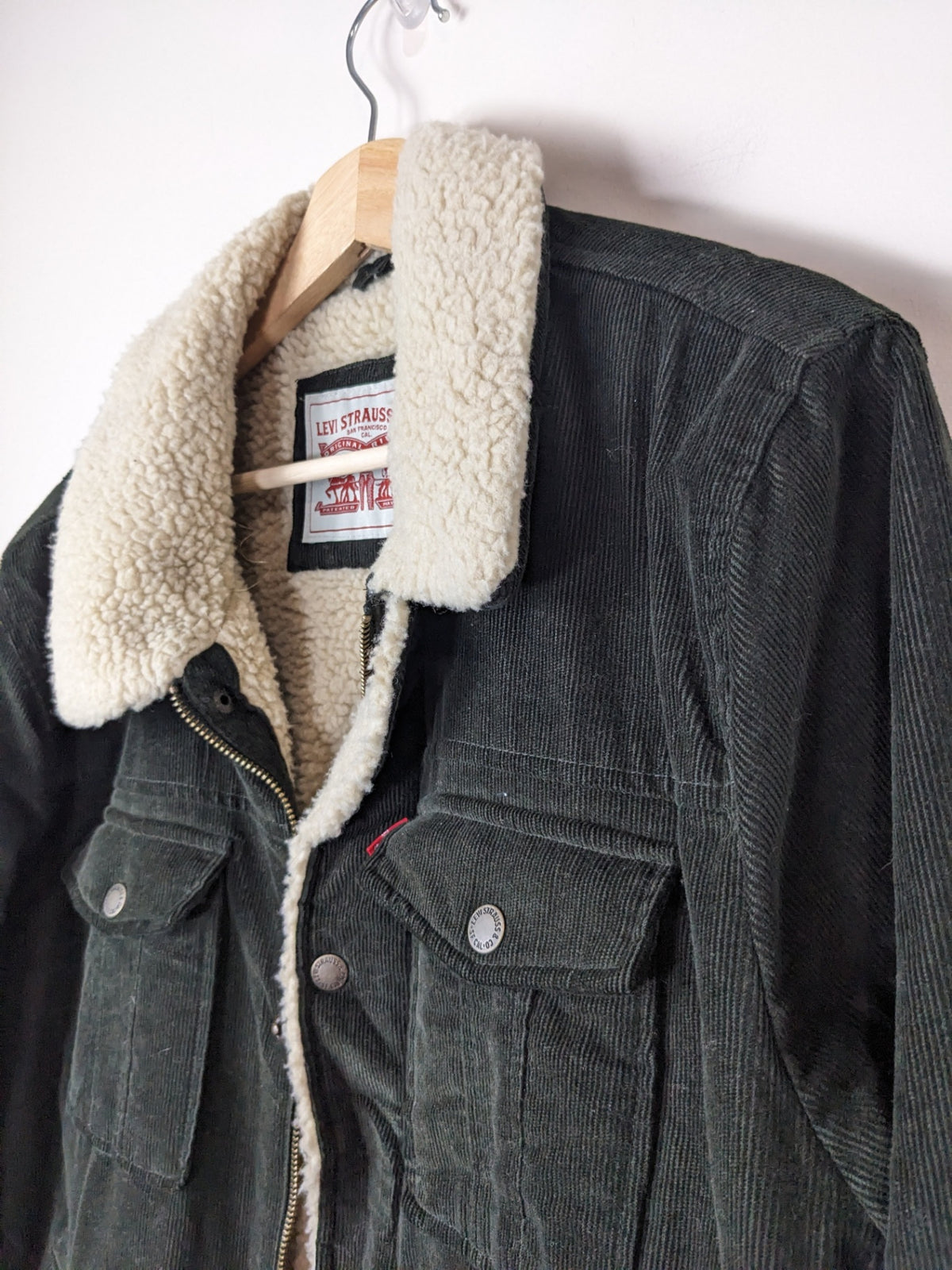 Levi's Green Corduroy Sherpa Lined Jacket - L