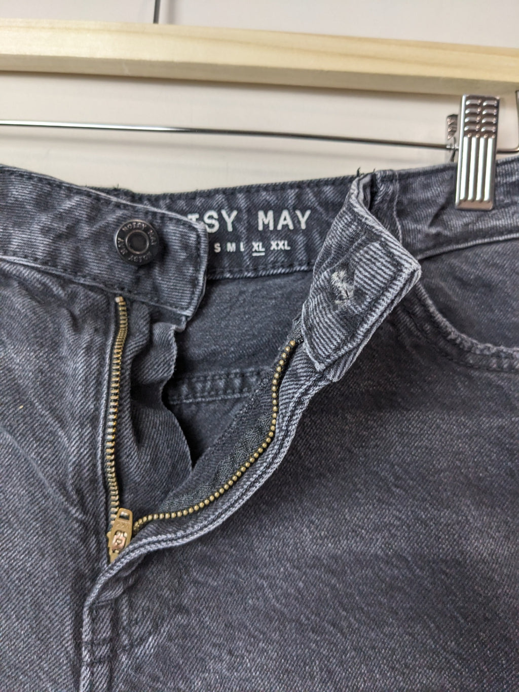 NOISY MAY Black Jean Shorts - XL