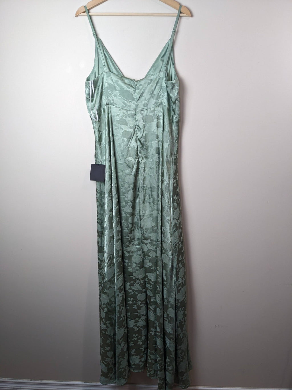 NWT Lulus Green Floral Maxi Dress - M