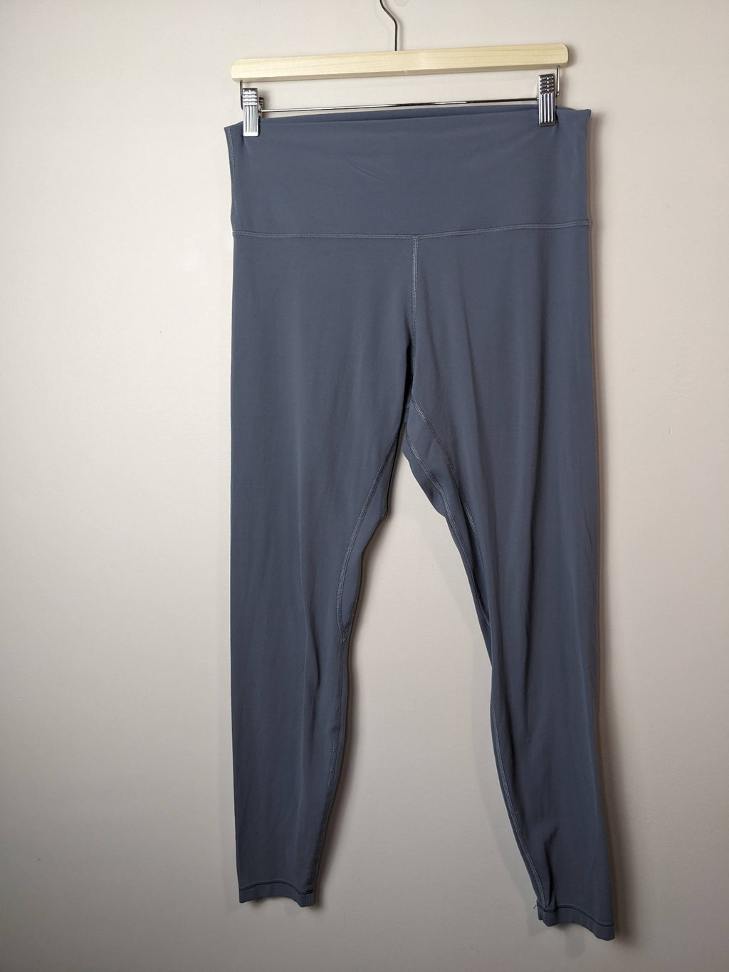 Lululemon Slate Grey Leggings - 12