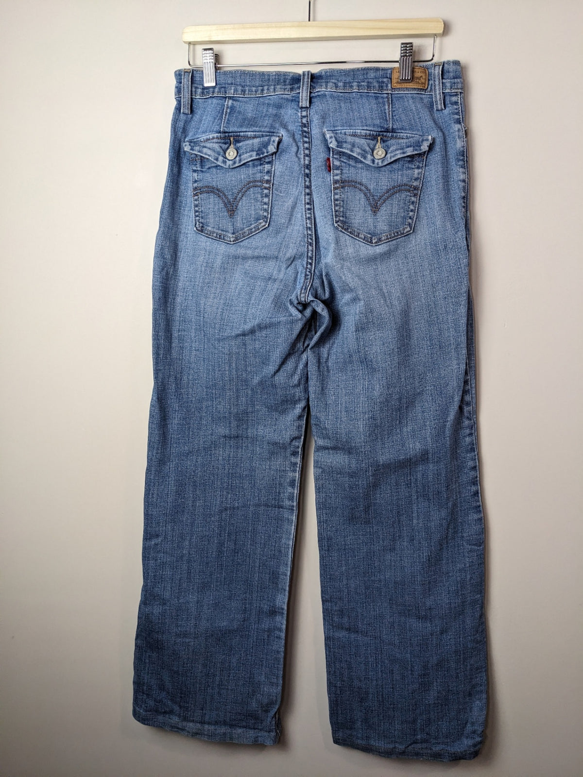 Levi's Wide Leg Jeans - appears 30
