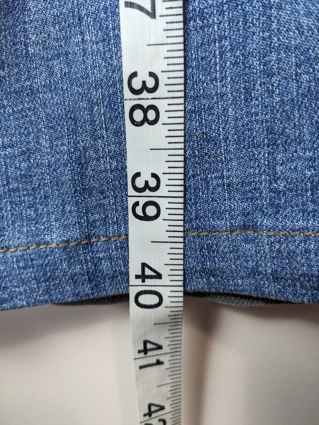 Levi's Wide Leg Jeans - appears 30